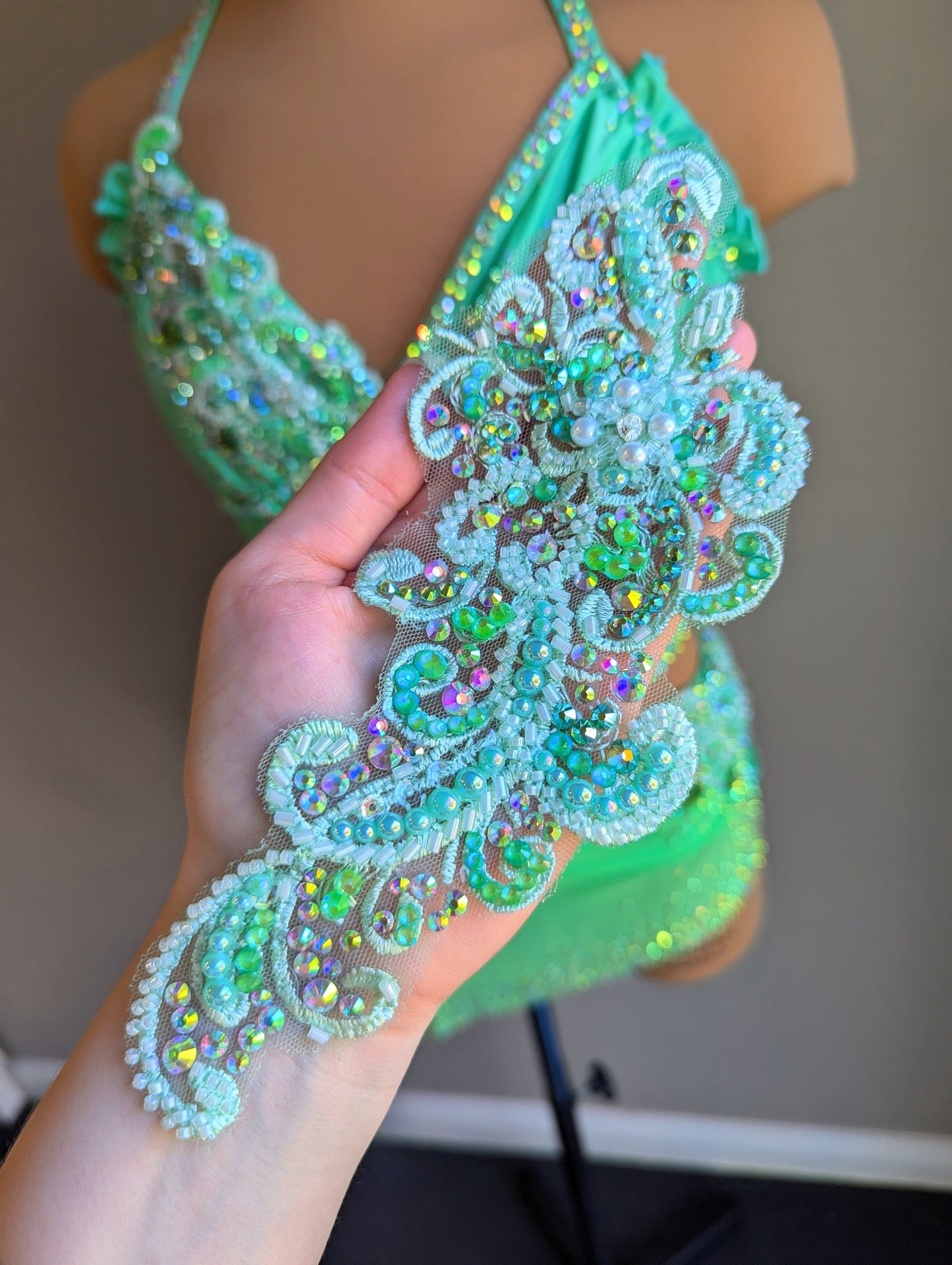 Mint Whisper | Adult Small