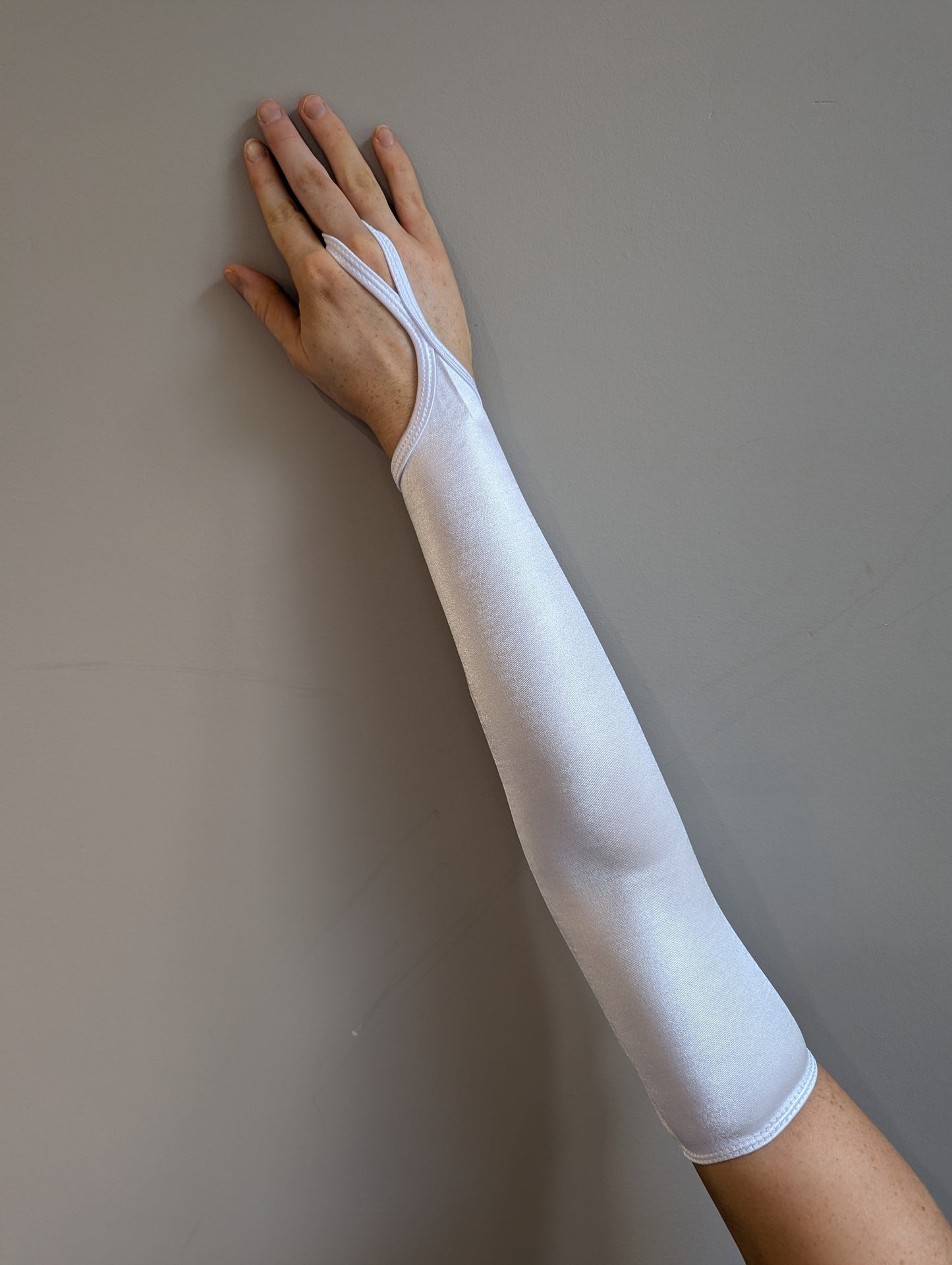 Long Finger Point Gloves - White Satin
