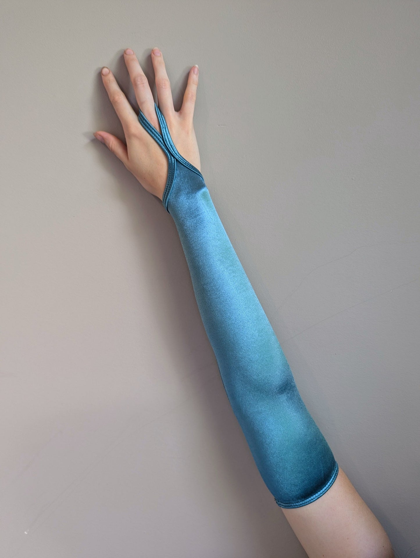 Long Finger Point Gloves - Turquoise Satin