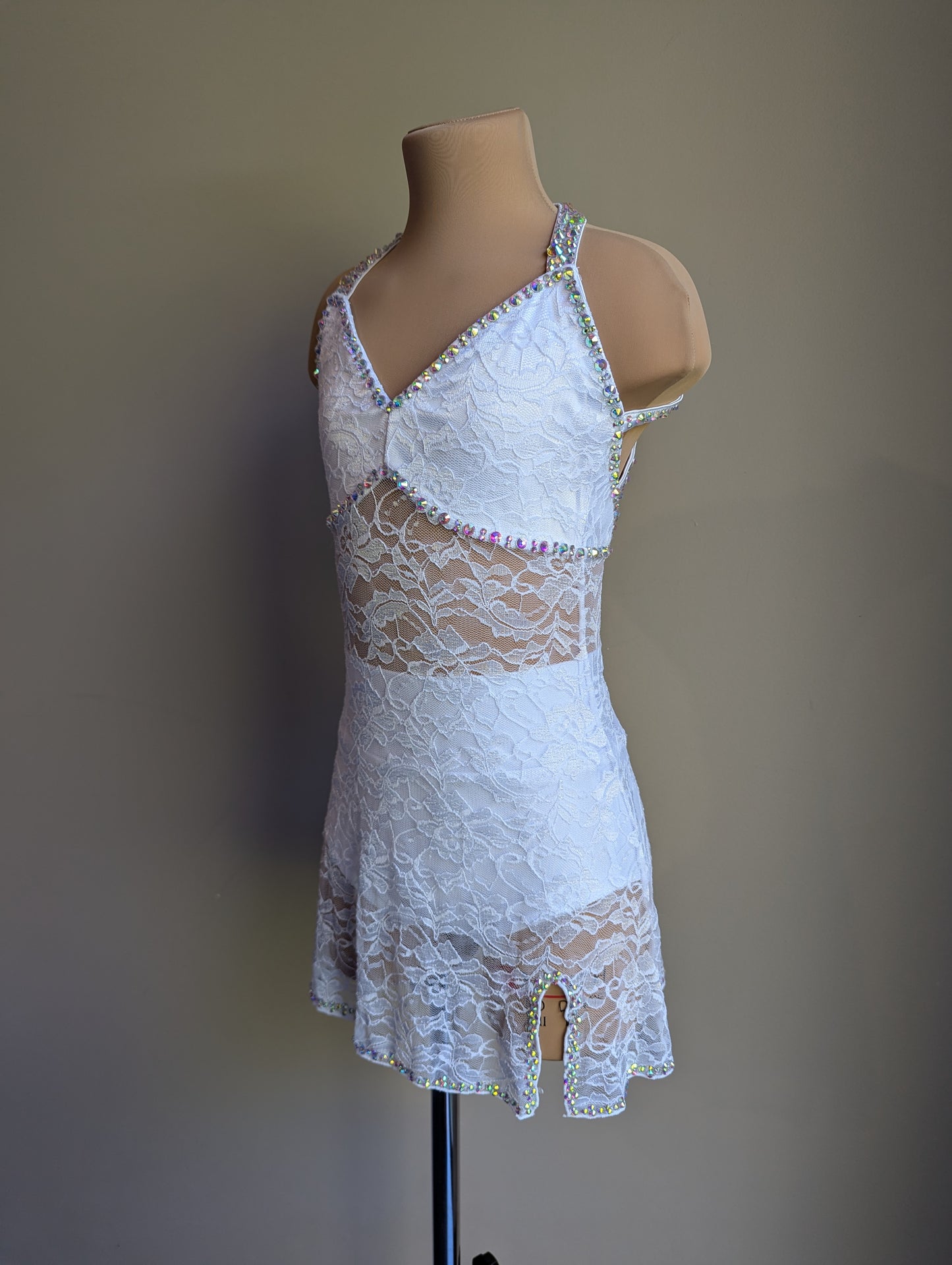 Ready Right Now | Silhouette- White Lace