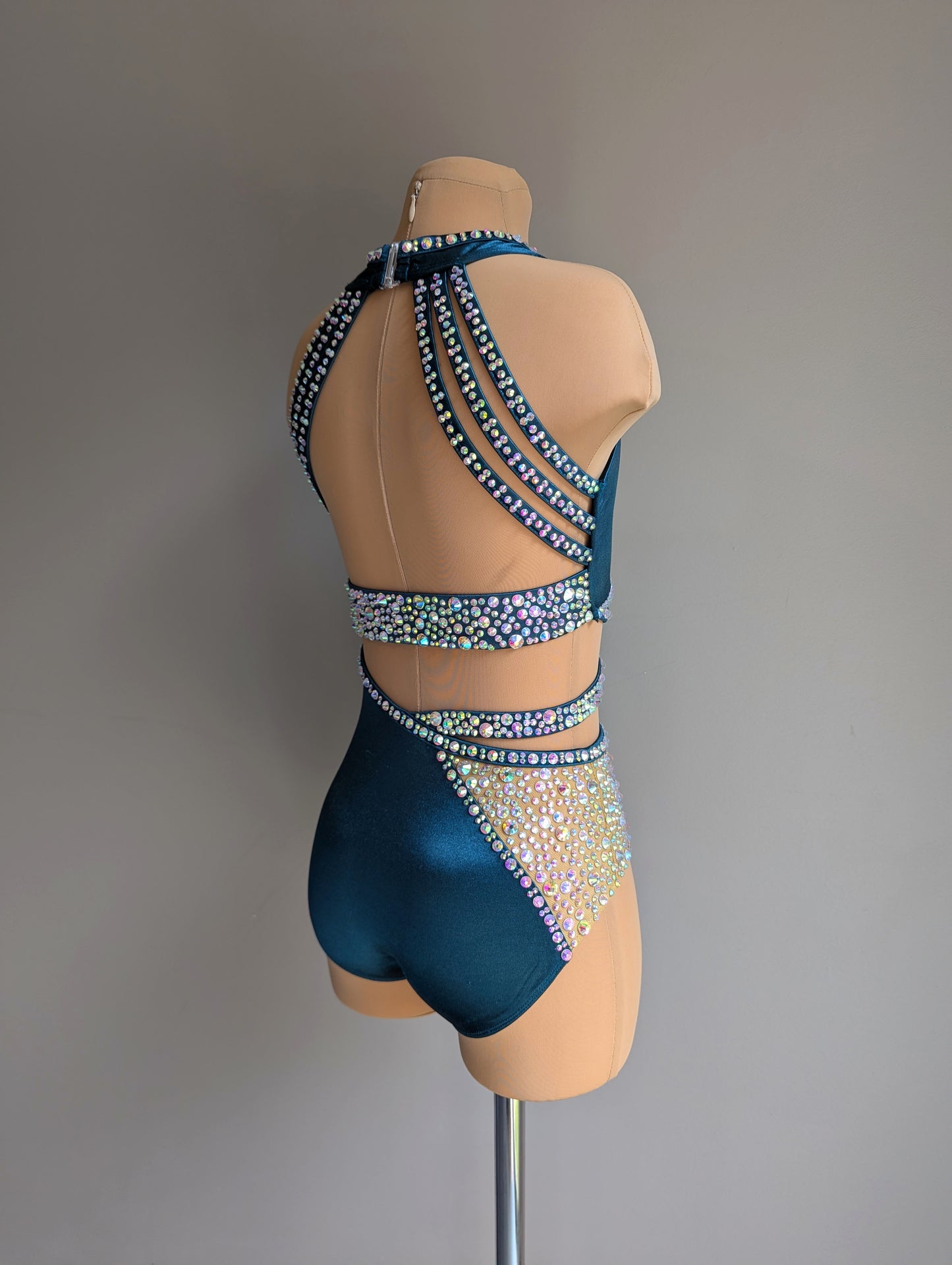 Dark Cyan Rebellion Leo - Dazzle Pack
