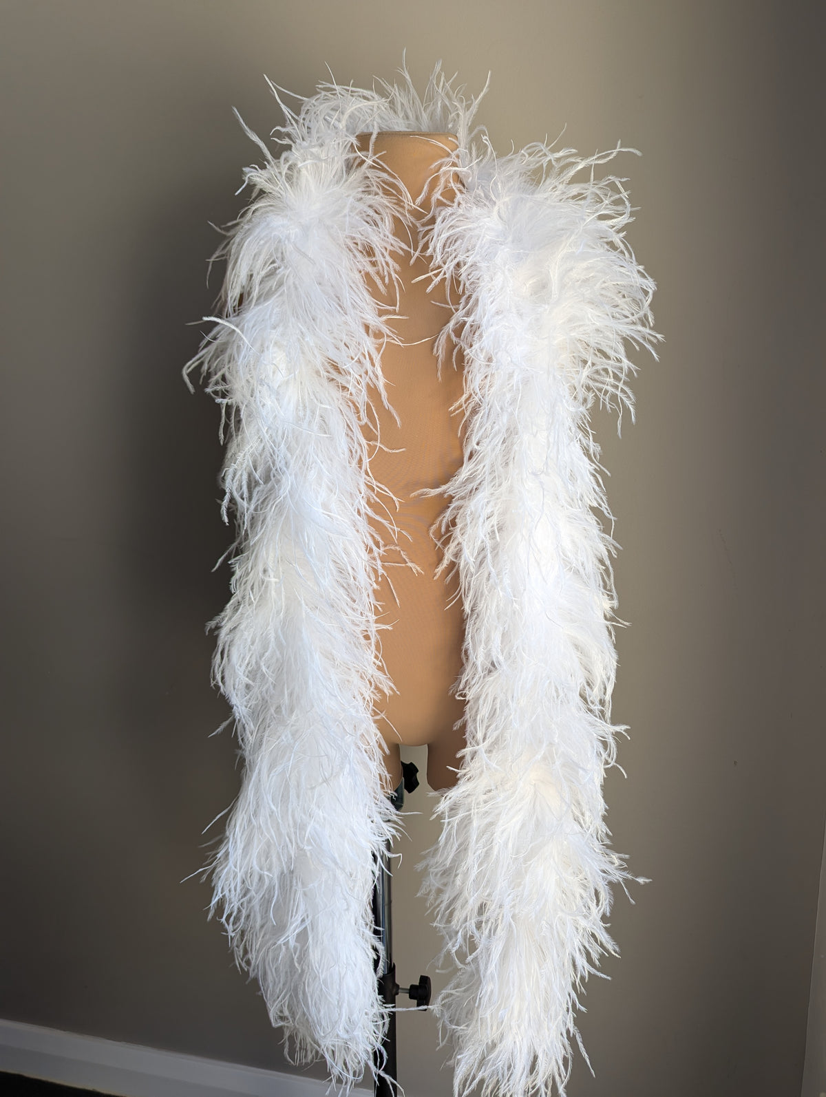 Ostrich Feather Boa 8ply - White Feathers