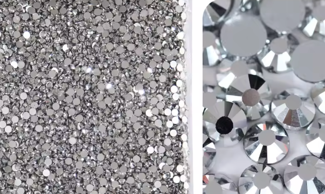 Light Silver Glass Rhinestones
