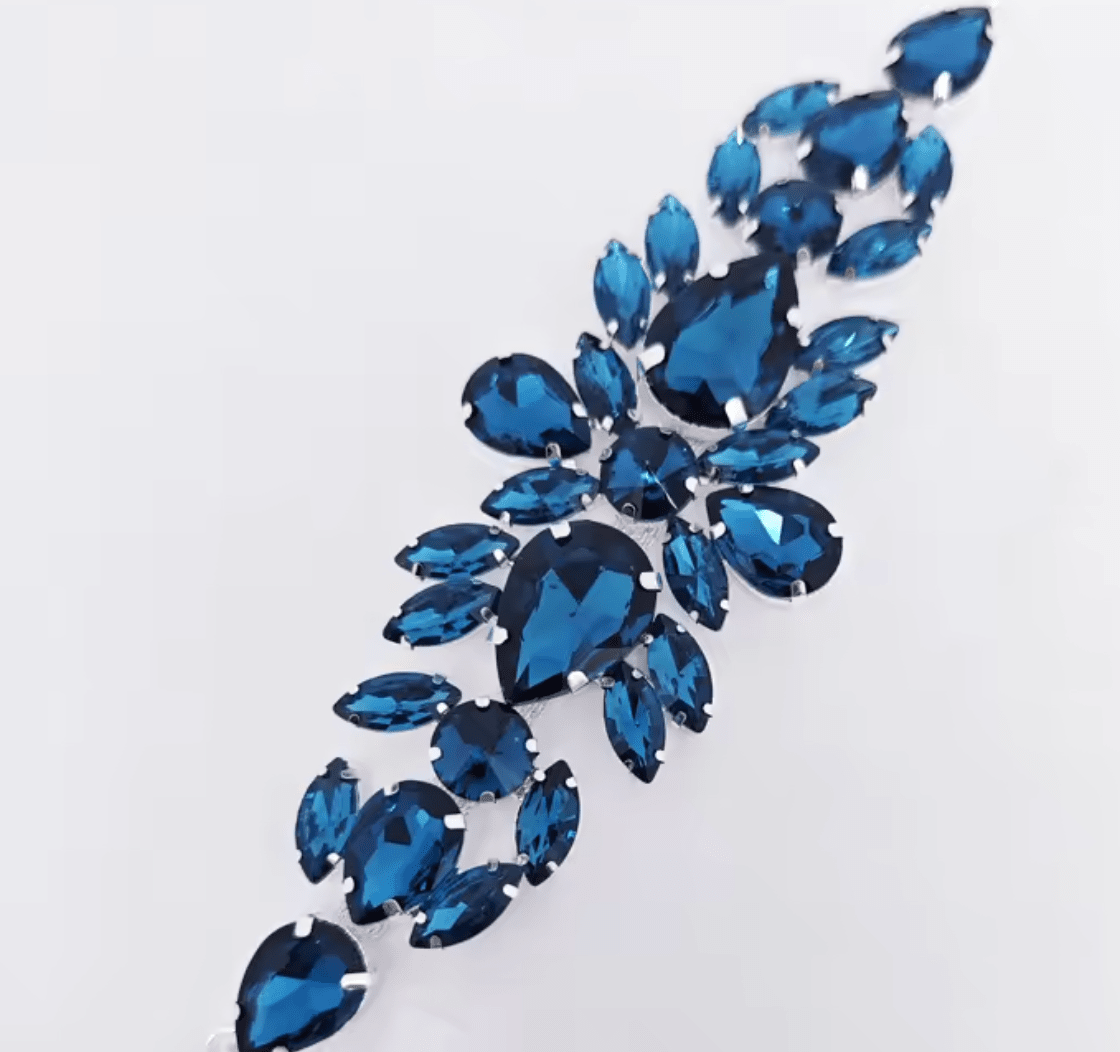 Rhinestone Applique - Style 11
