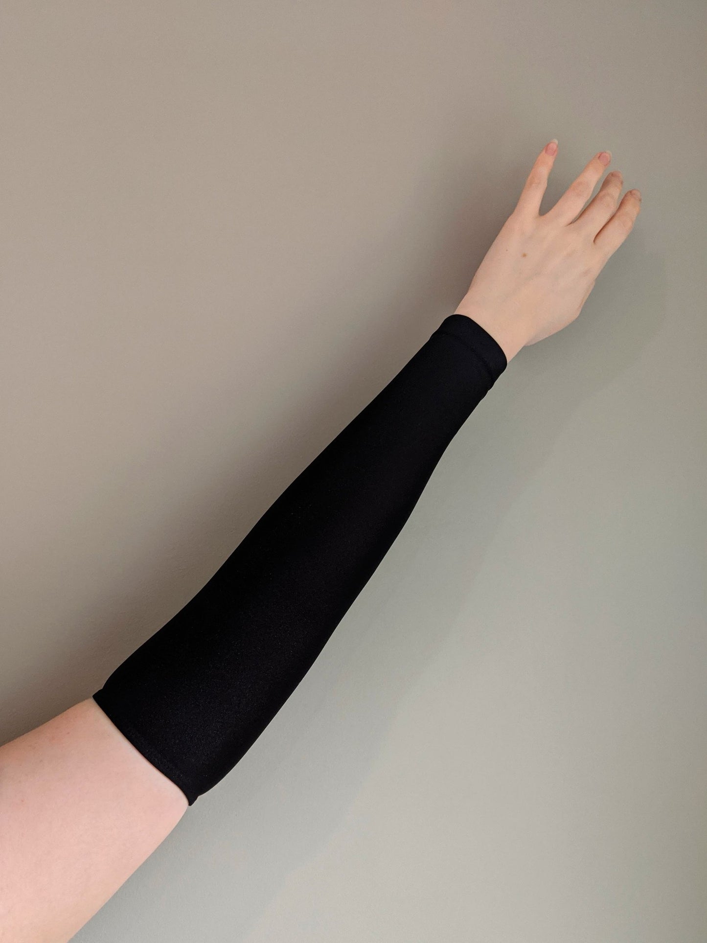Arm Sleeves - Black