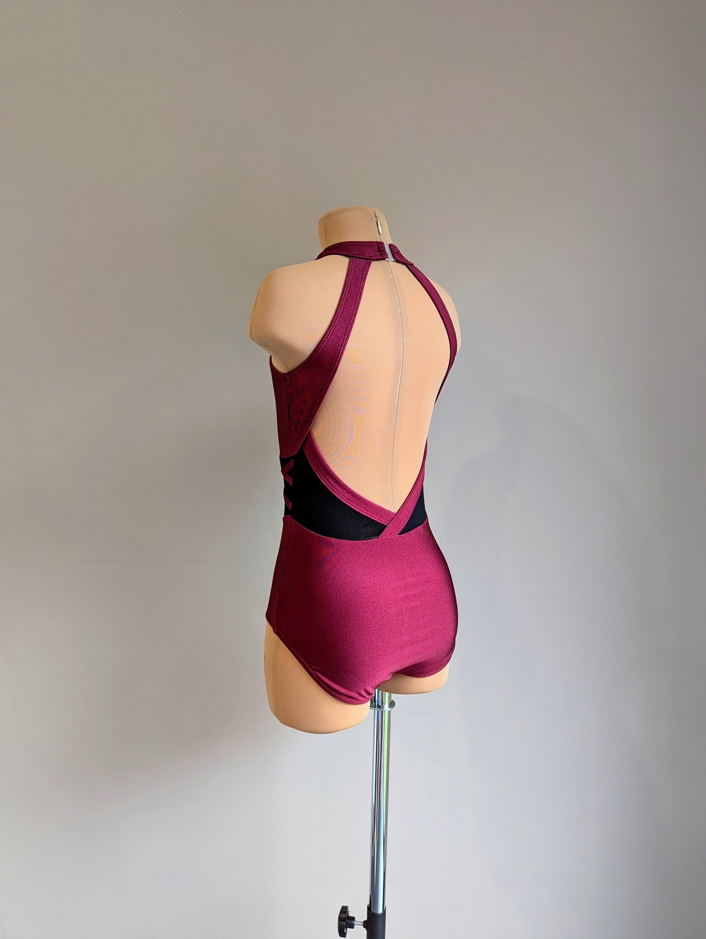 Bear Blu Leo - Deep Burgundy & Black