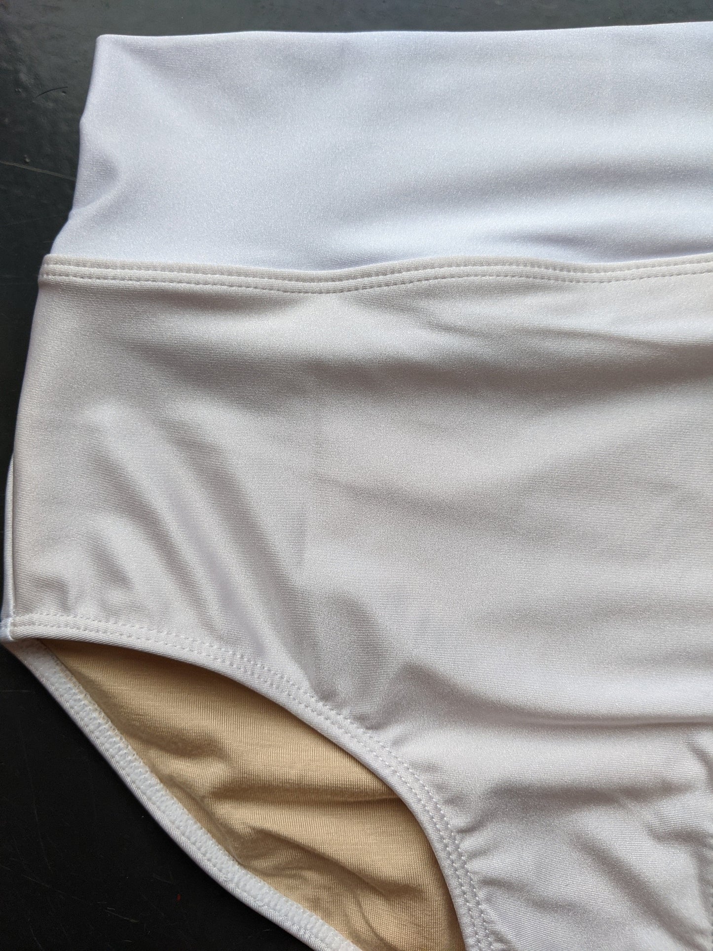Charlie Briefs - Ivory/White