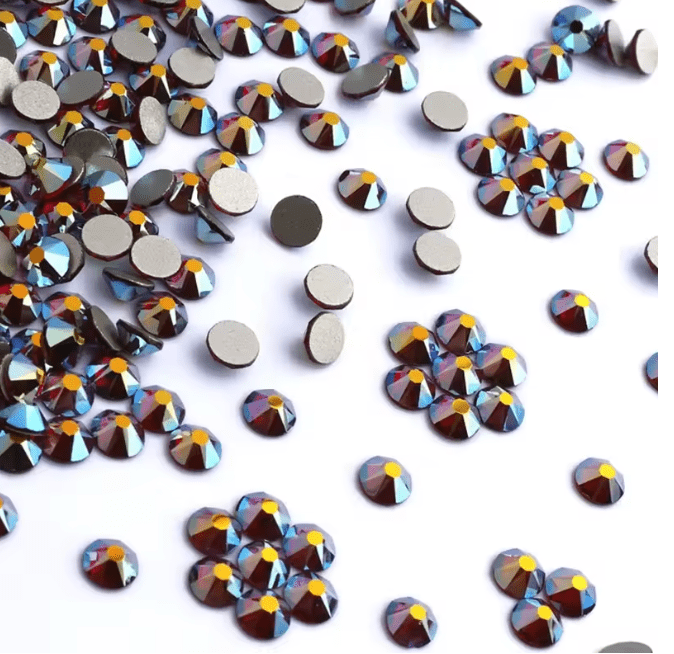 Dark Siam AB - Delux Rhinestones & Flatbacks