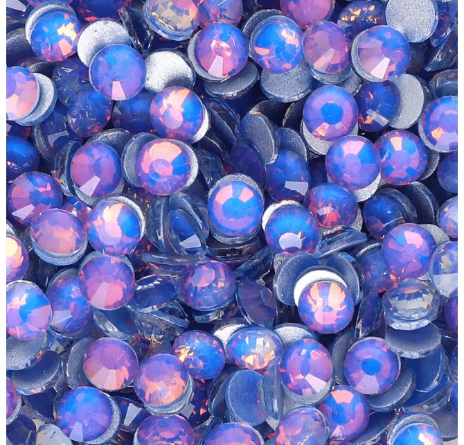 Flashing Sapphire Glass Rhinestones Rhinestones & Flatbacks