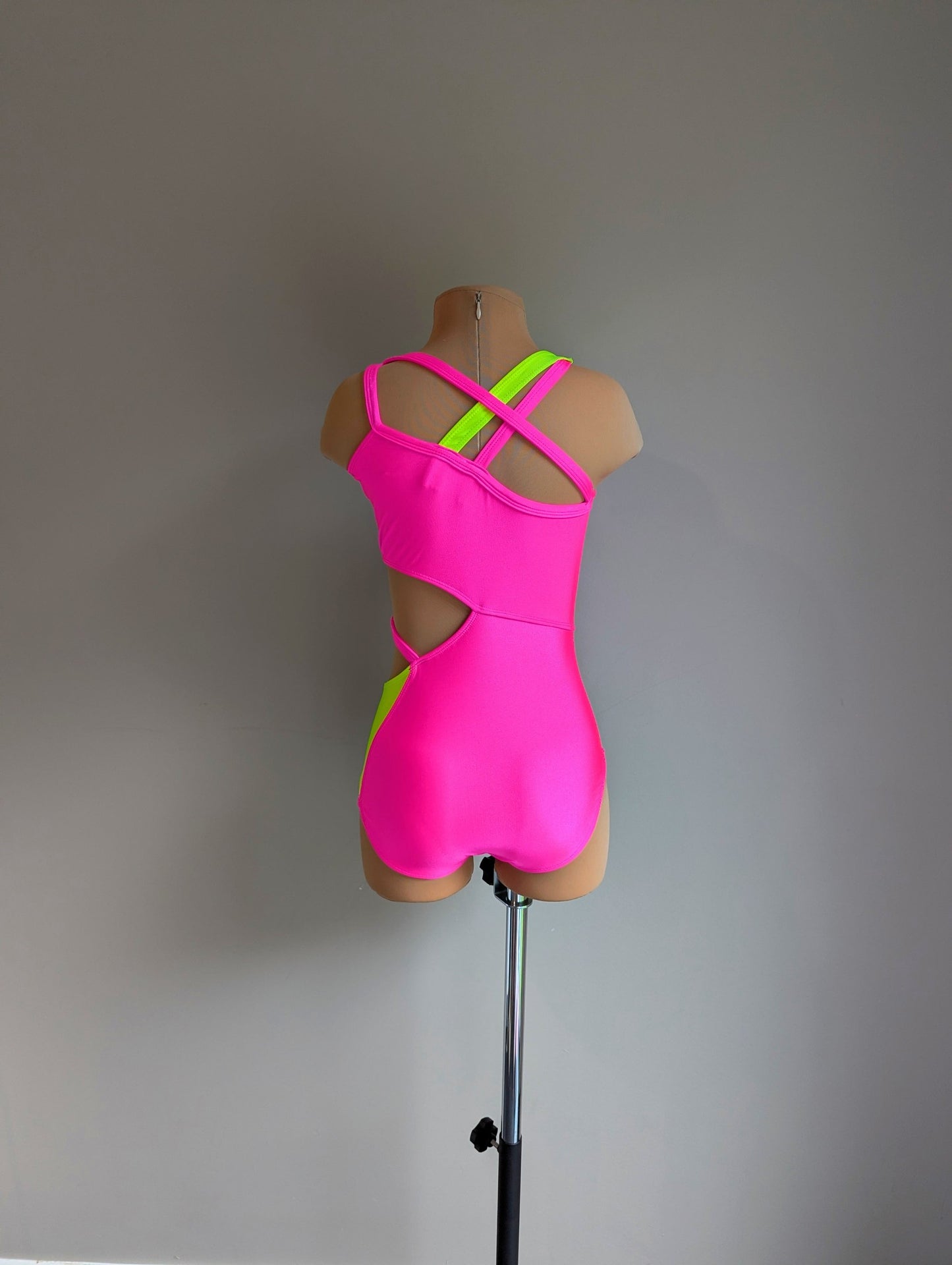 Jaffa Leo - Neon Pink & Yellow