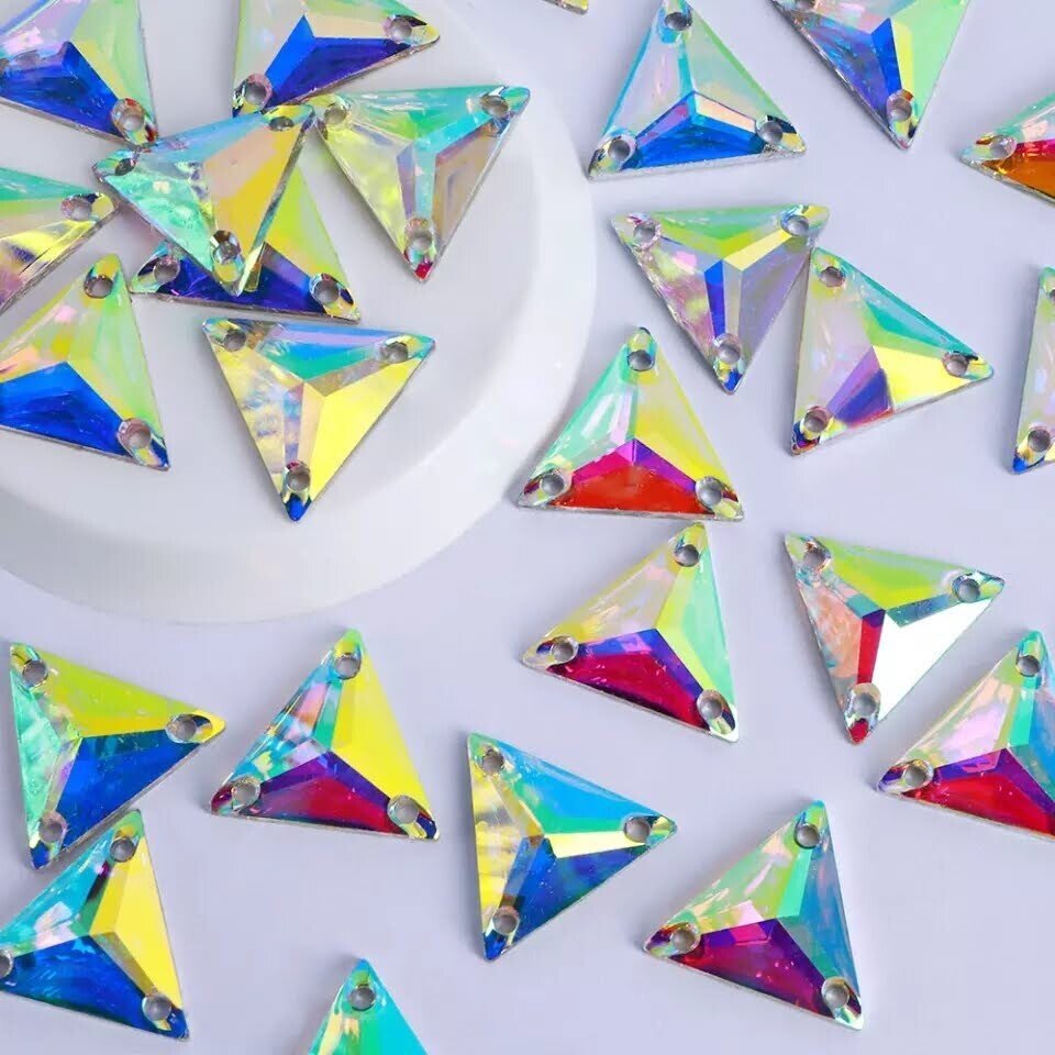 AB Resin Triangles Rhinestones & Flatbacks