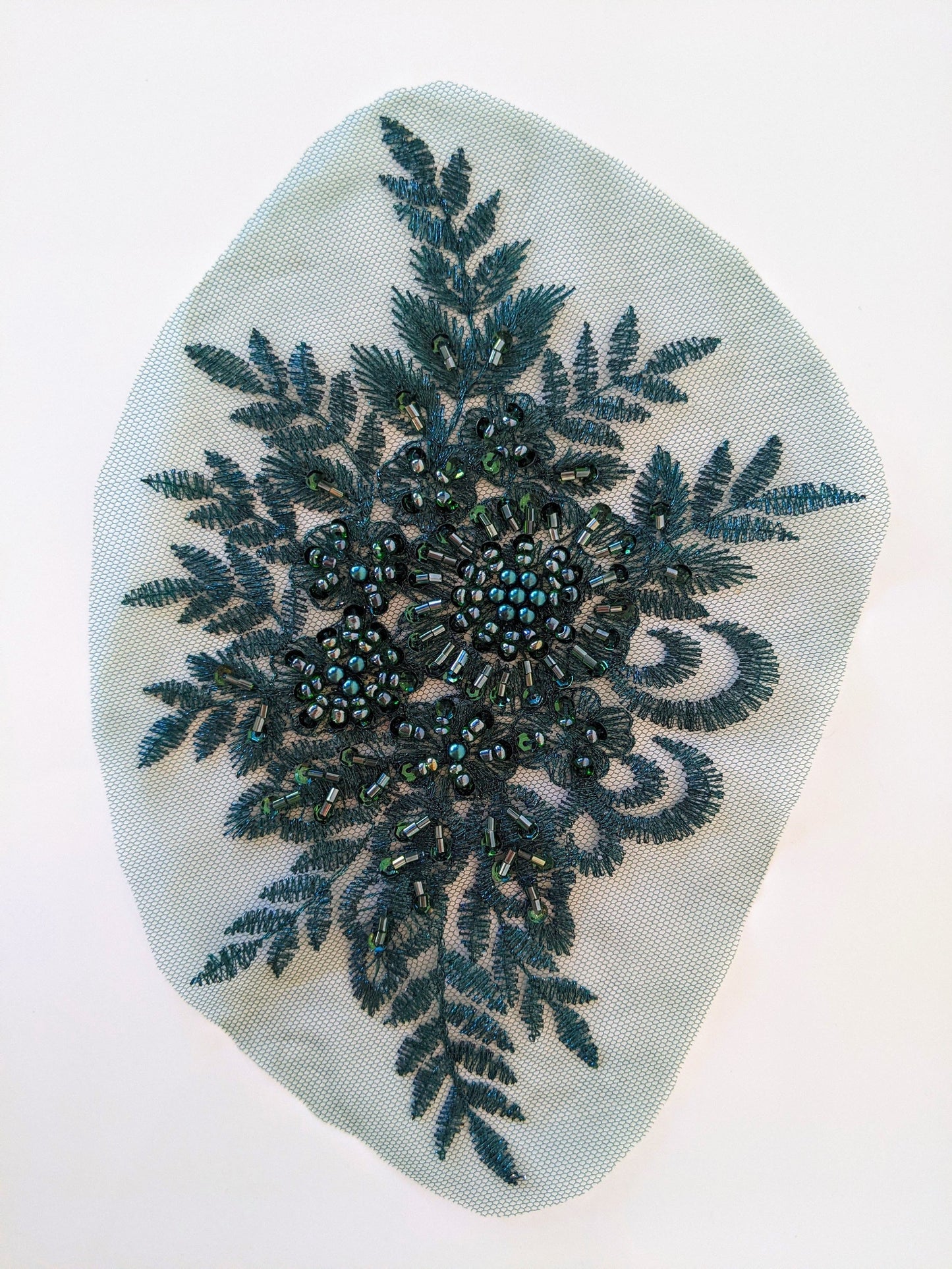 Daisy Beaded Lace Appliqué