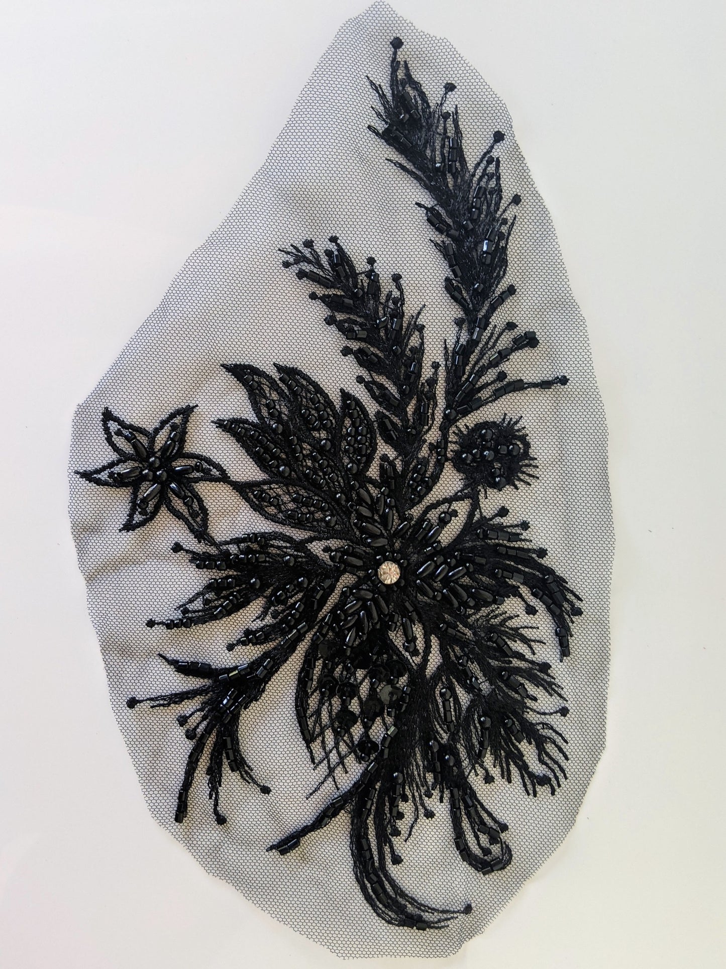 Daffodil Beaded Lace Appliqué