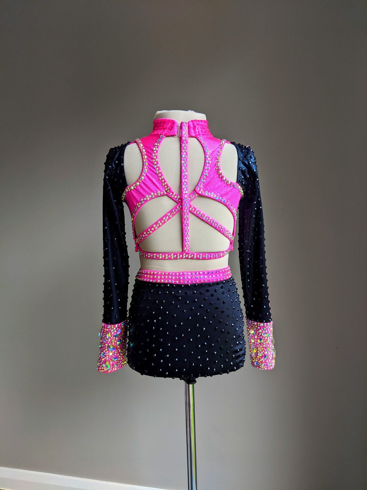 Pink Darkness | 10-12yrs