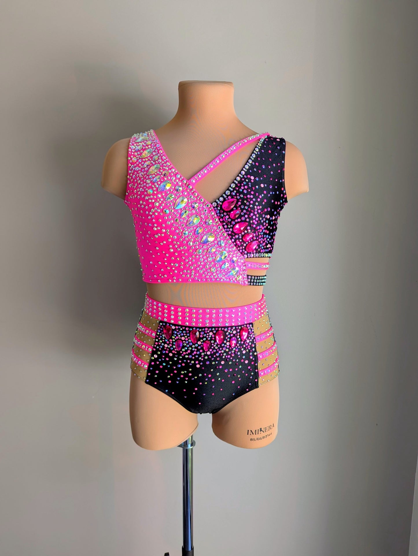 Lucy Briefs - Black & Pink 