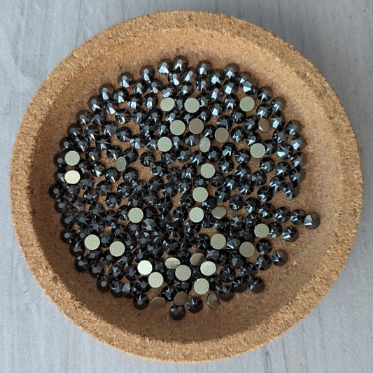 Jet Black AB - Deluxe Rhinestones & Flatbacks