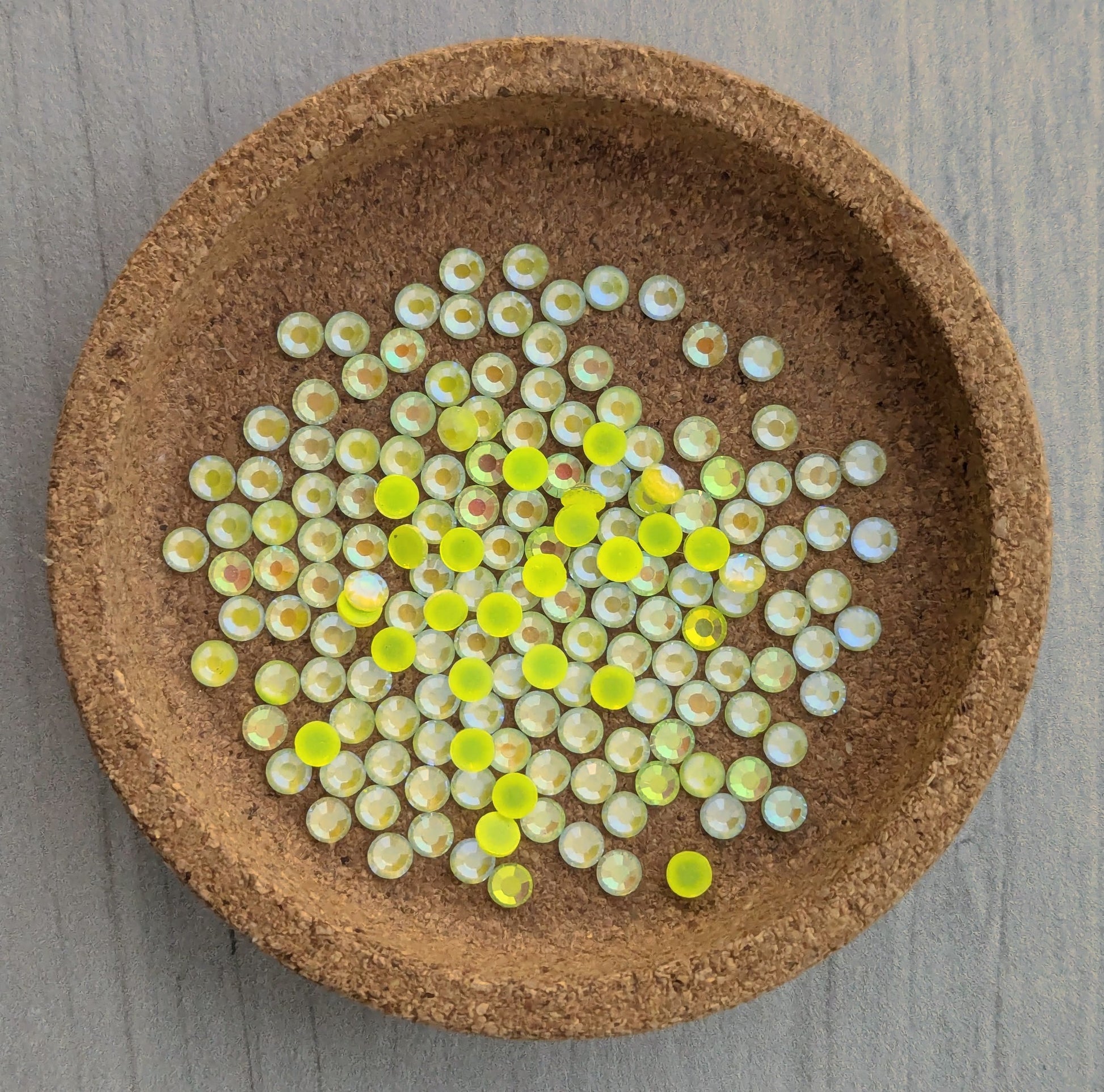 Mocha Shimmer Citrine Glass Rhinestones Rhinestones & Flatbacks