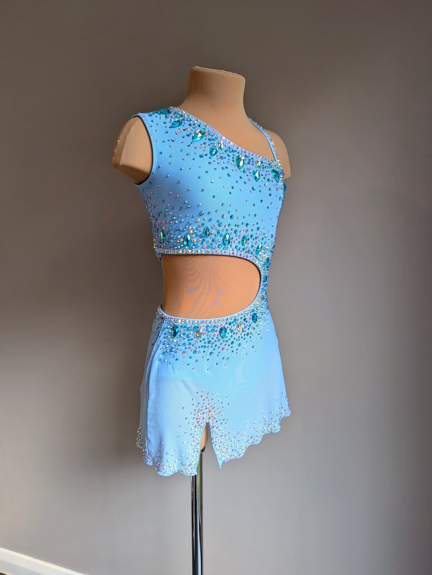 Azure Glow | 12-15 Years 