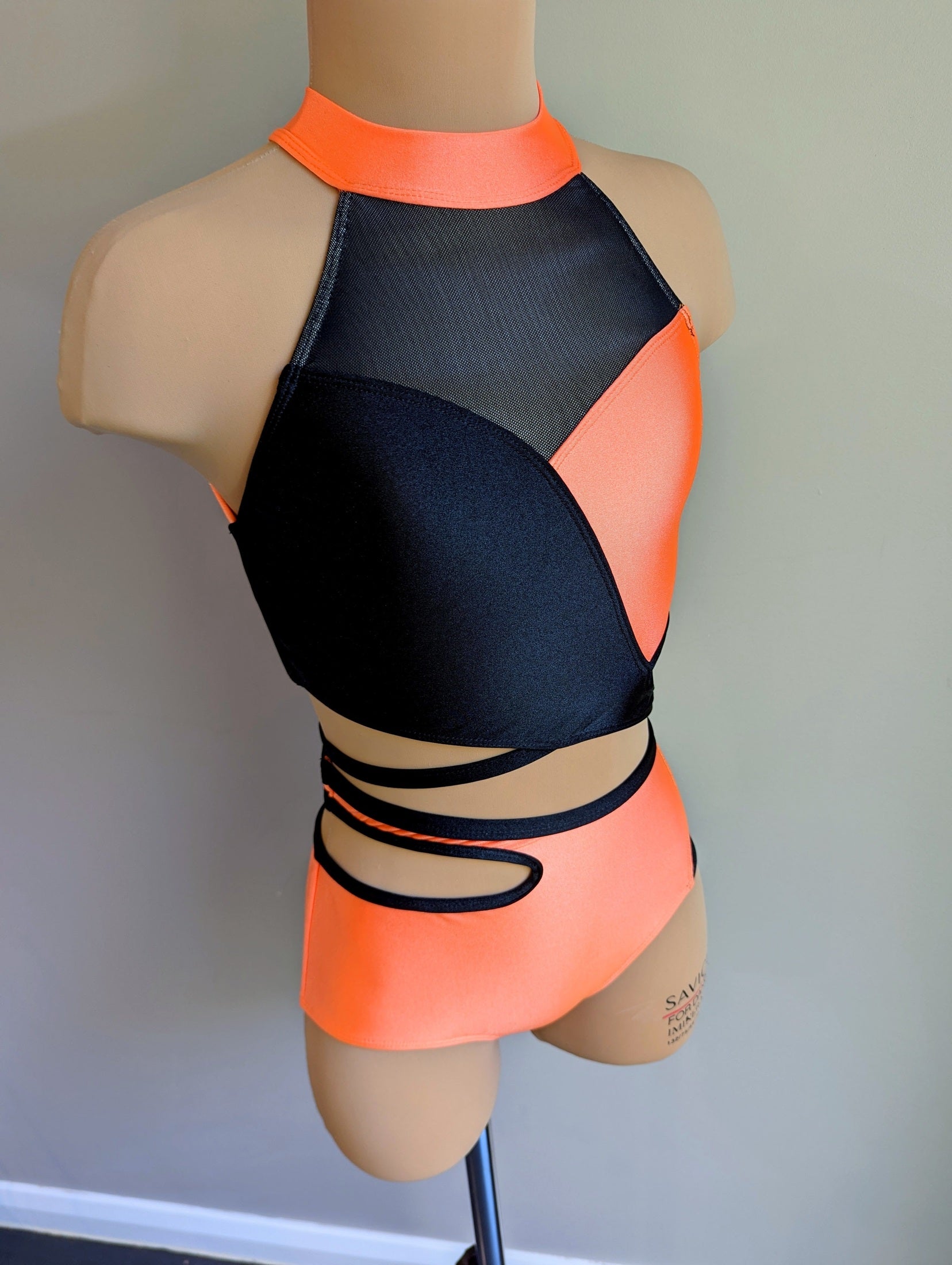 Dynamite Set - Orange & Black 