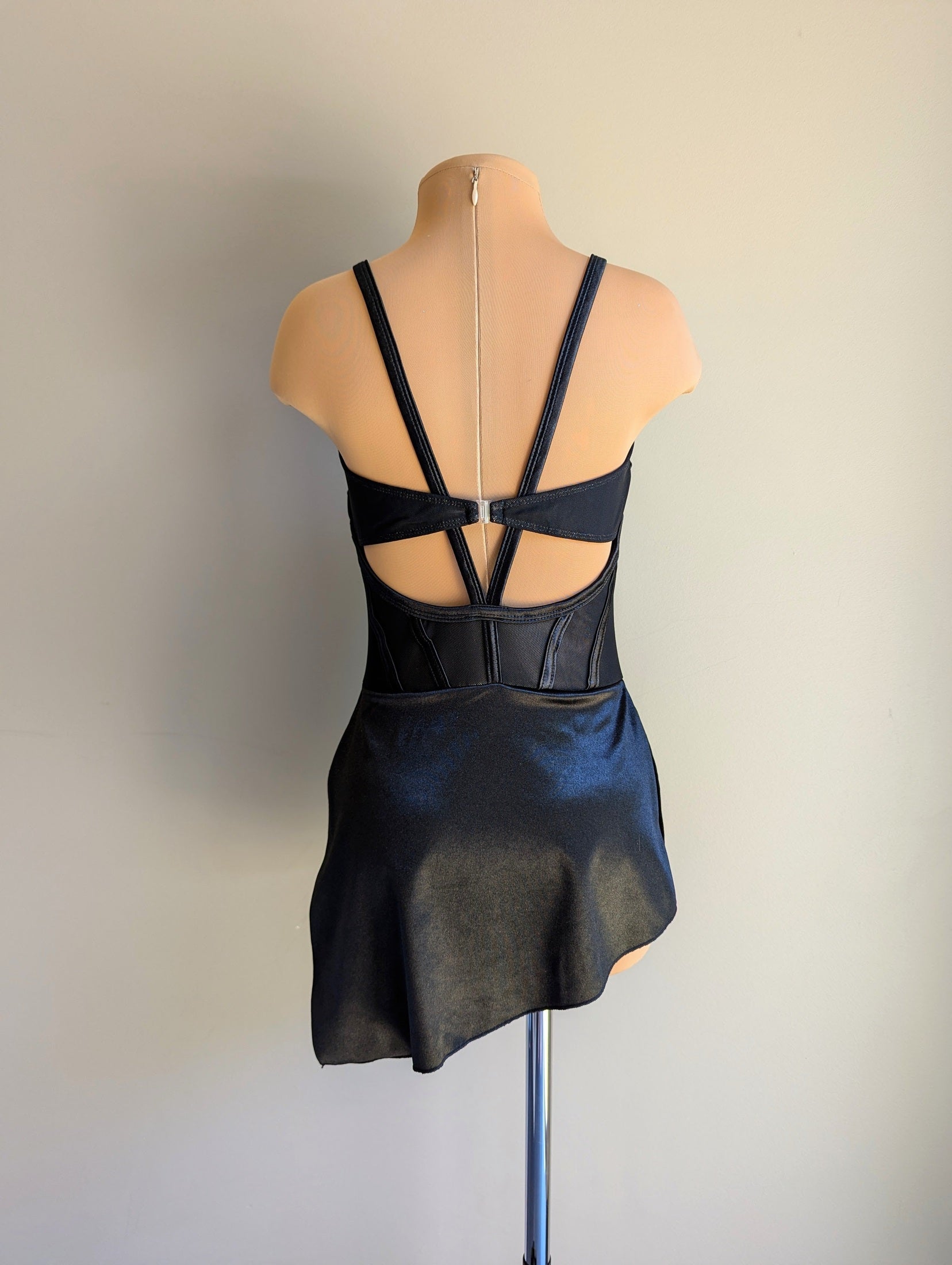 Angelina Base - Black Satin 