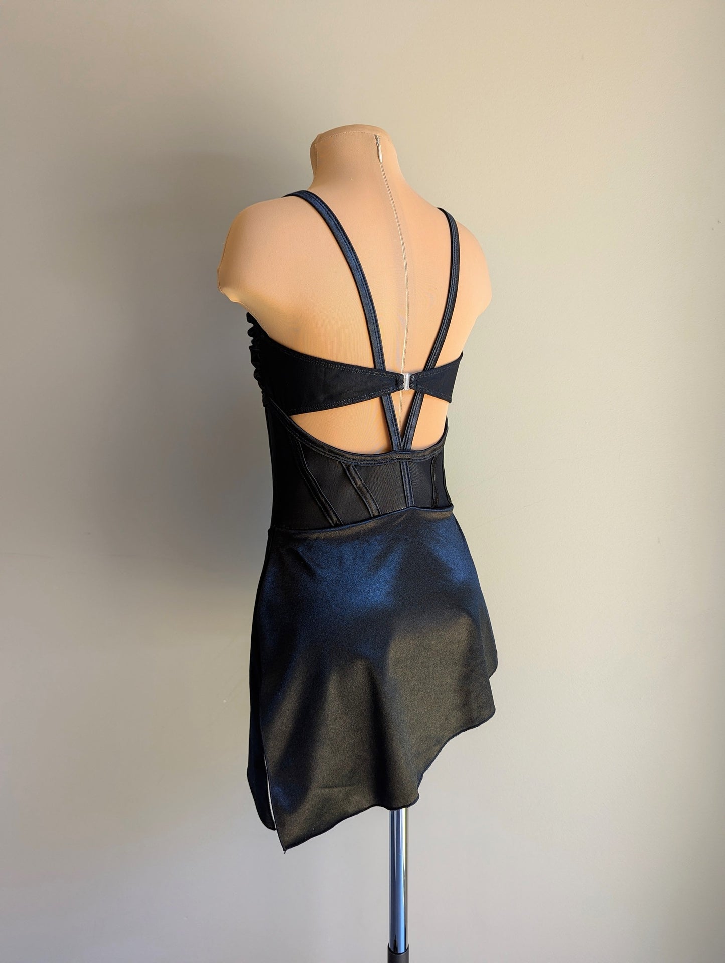 Angelina Base - Black Satin 