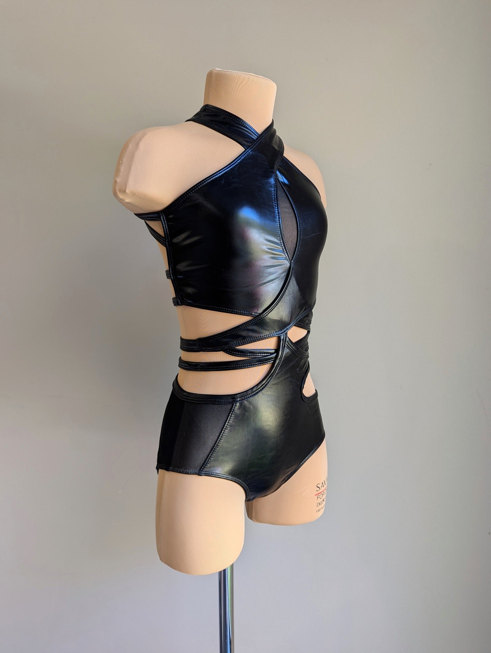 Fracture Base - Black Vinyl 