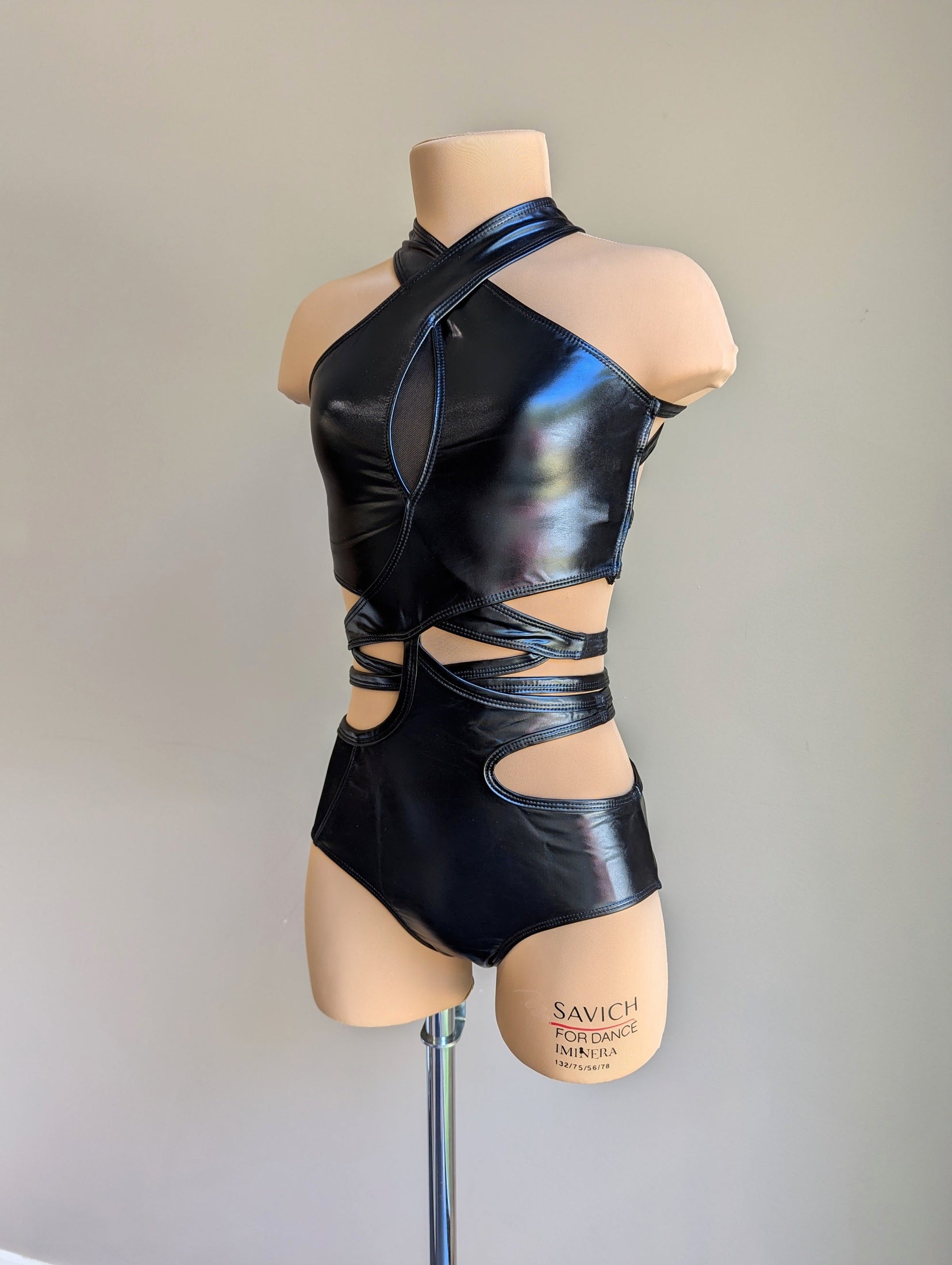 Fracture Base - Black Vinyl 