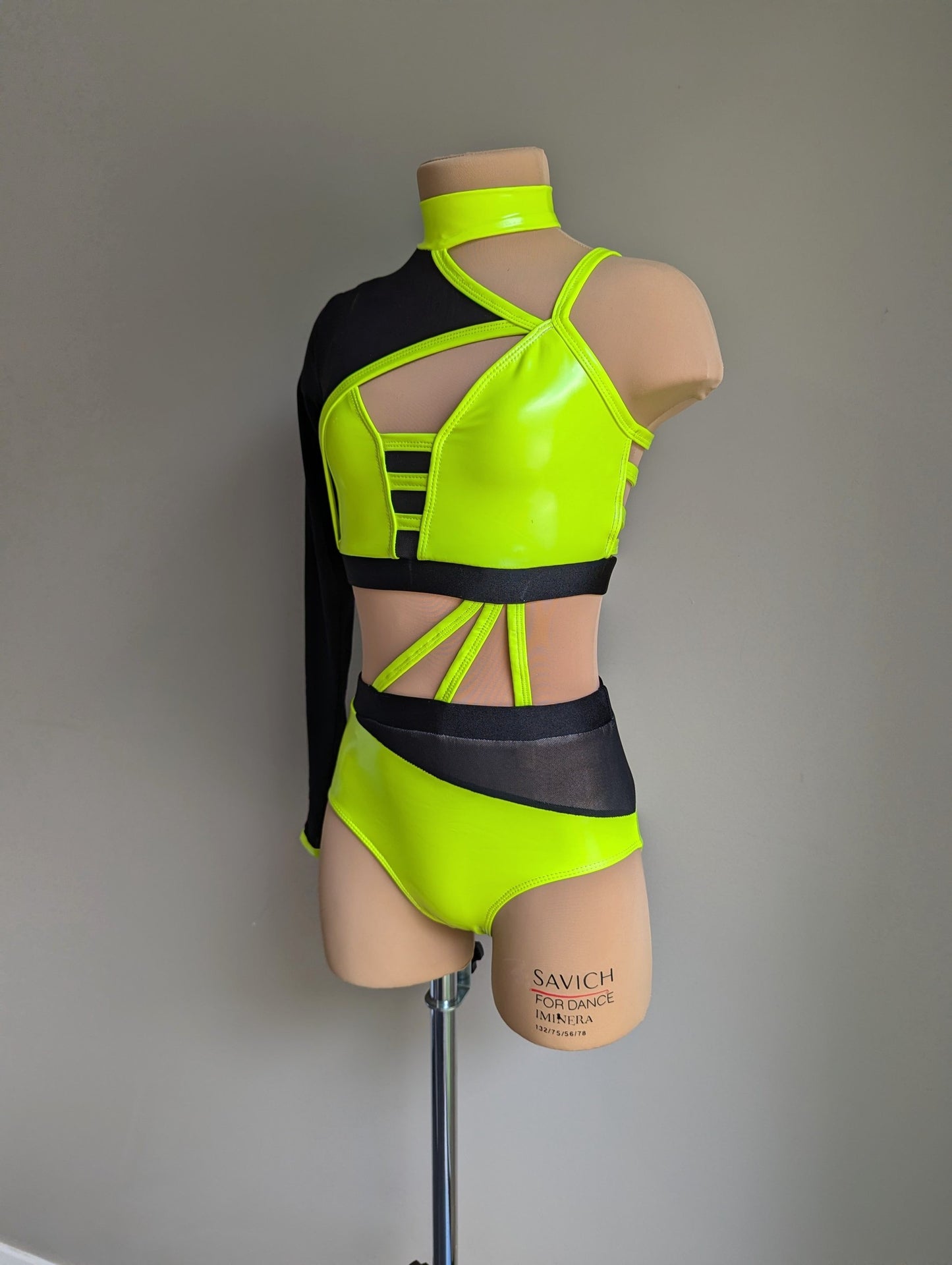 Bubblegum Burst Set - Black & Neon Yellow PVC 