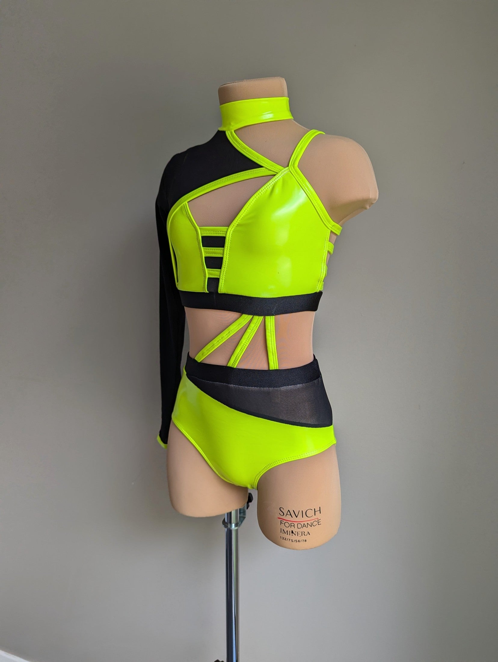 Bubblegum Burst Set - Black & Neon Yellow PVC 