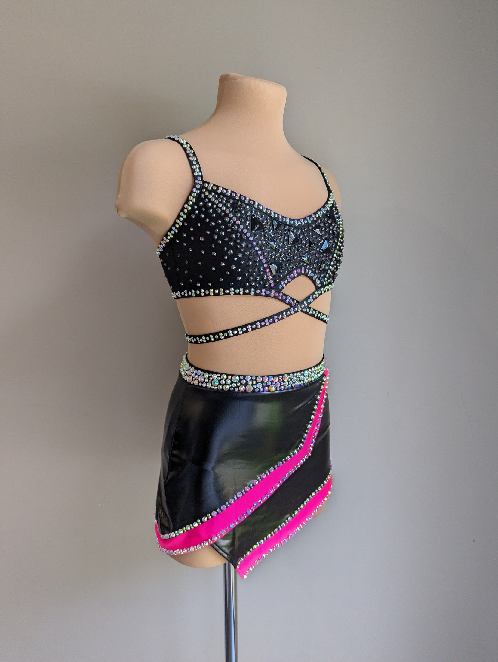 Sassy Skirt & Asha Crop Black - Dazzle Pack 