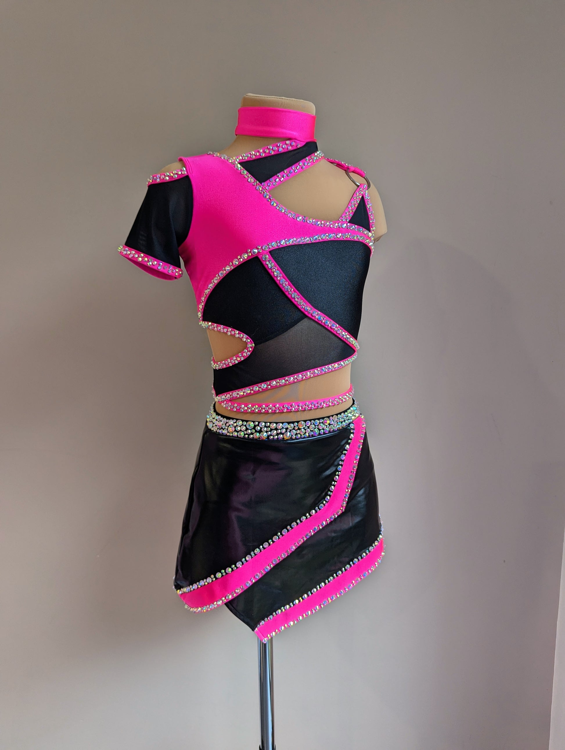 Non-Negotiable Crop & Sassy Skirt - Barely There Dazzling 