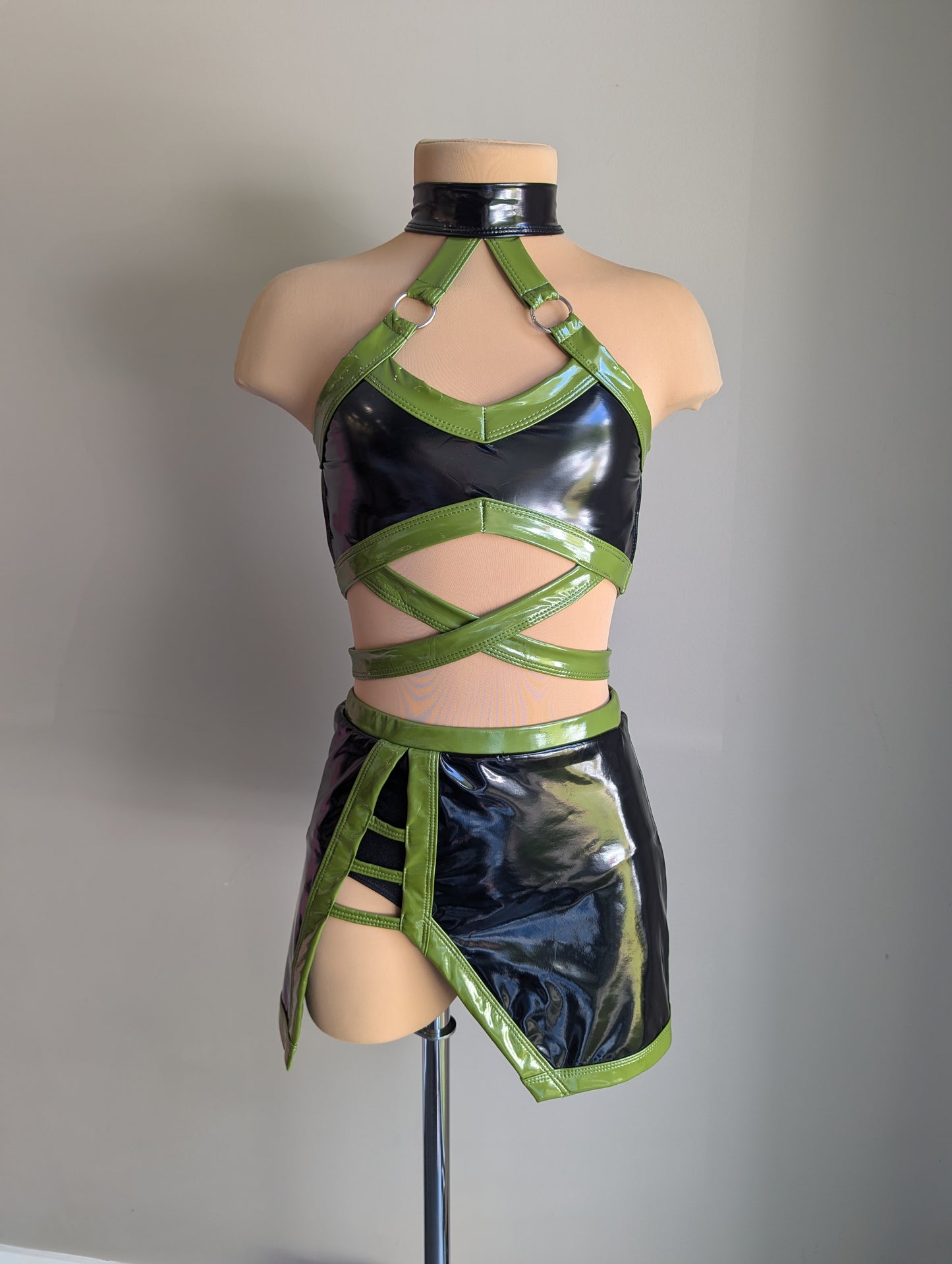 High Gloss Set - Black & Army Green PVC 