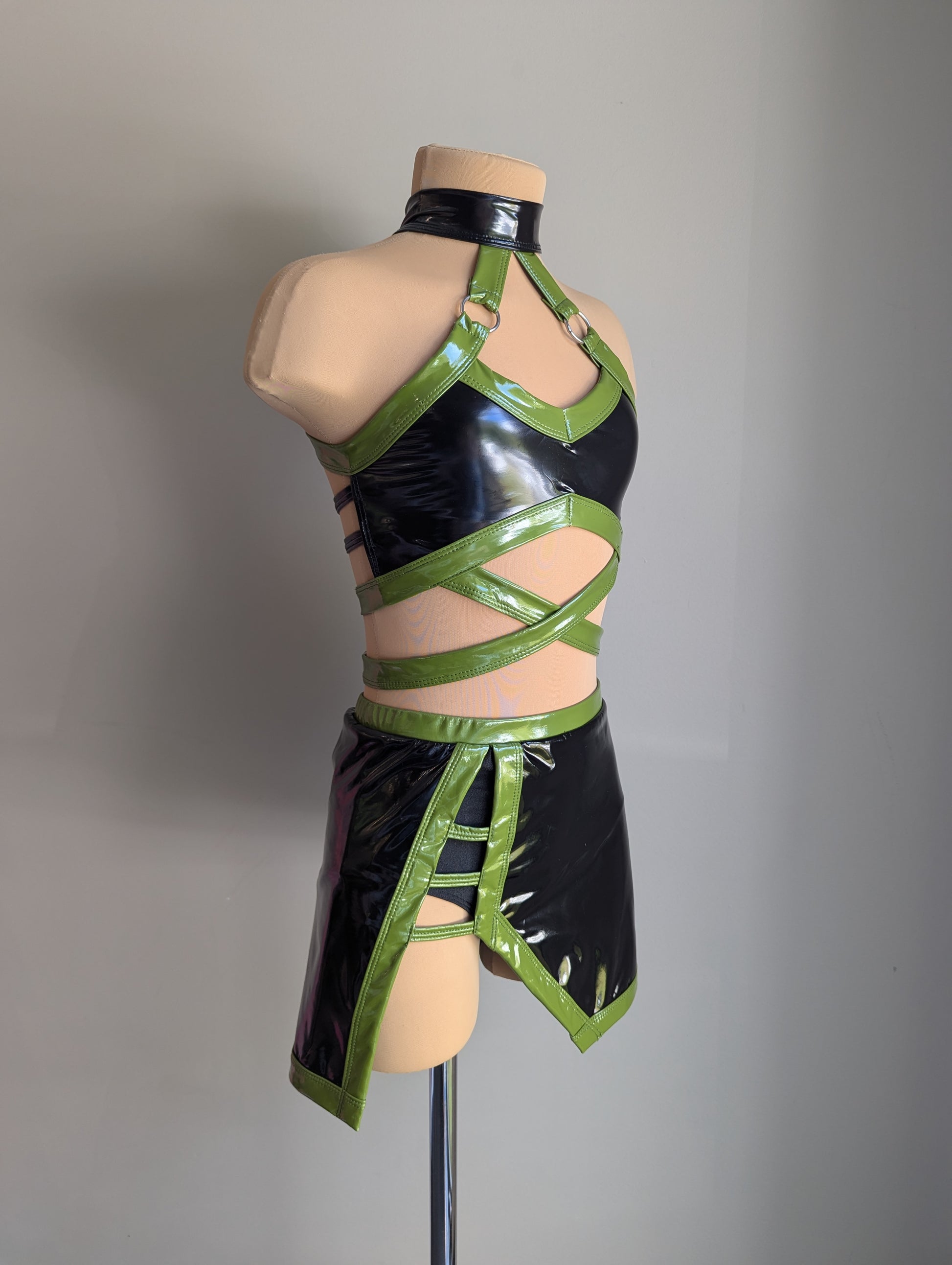 High Gloss Set - Black & Army Green PVC 