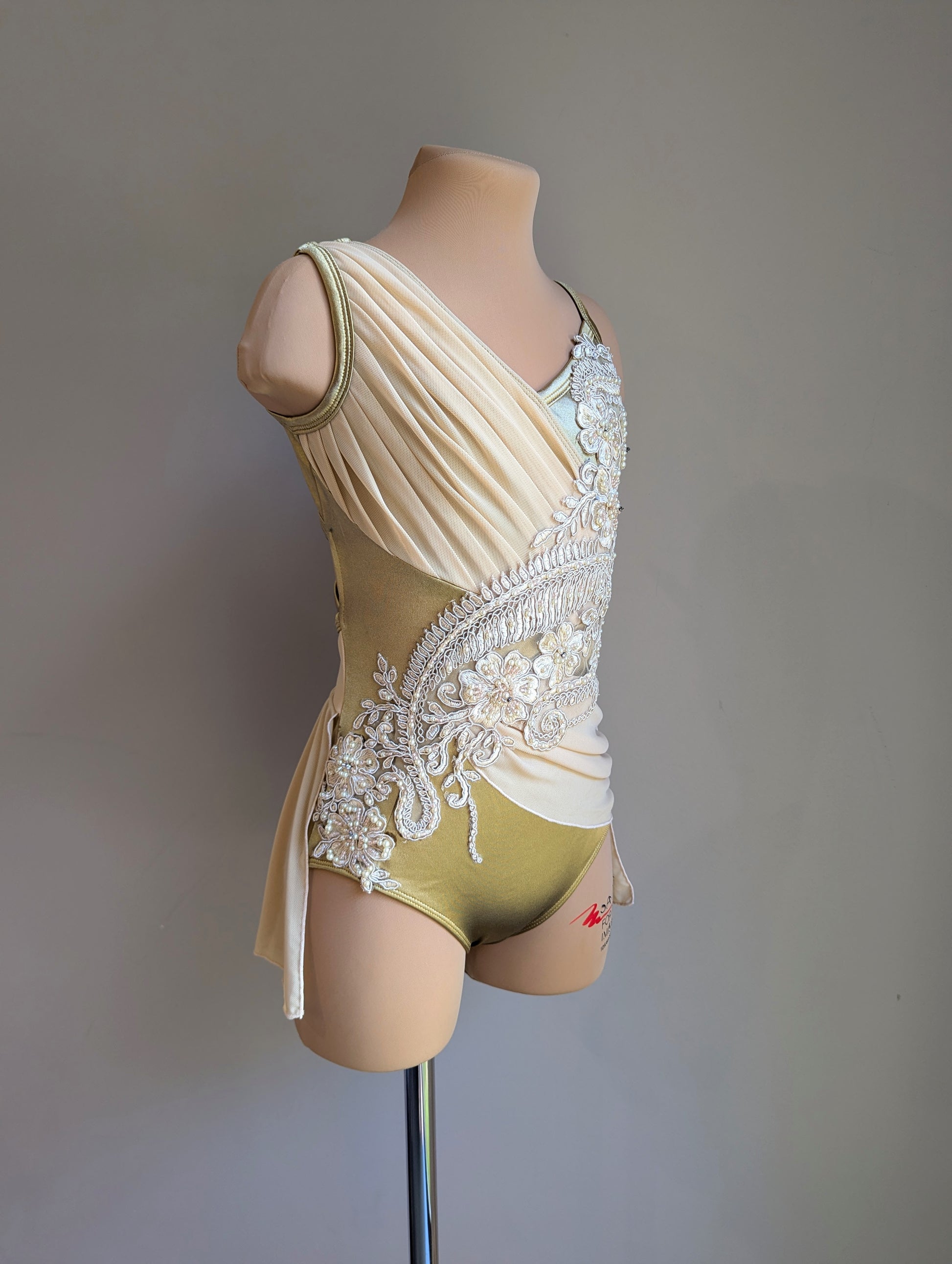 Flutter - Limited Edition Base - Gold 