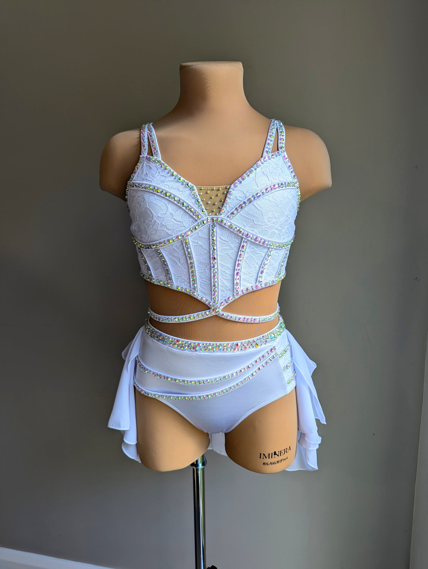 Ready Right Now | Cherish Set- White Satin & Lace 