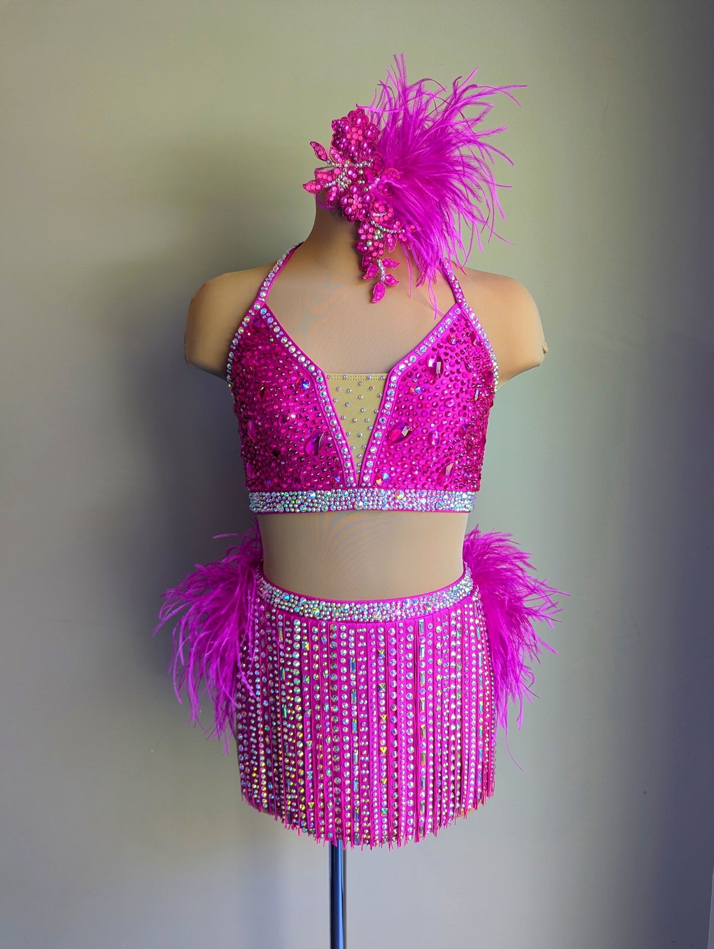 Too Glam to Give a Damn | Adult Medium 