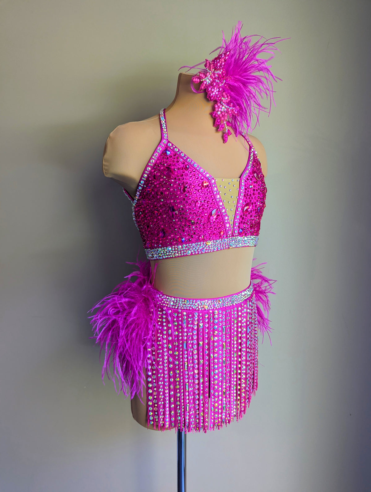 Too Glam to Give a Damn | Adult Medium 