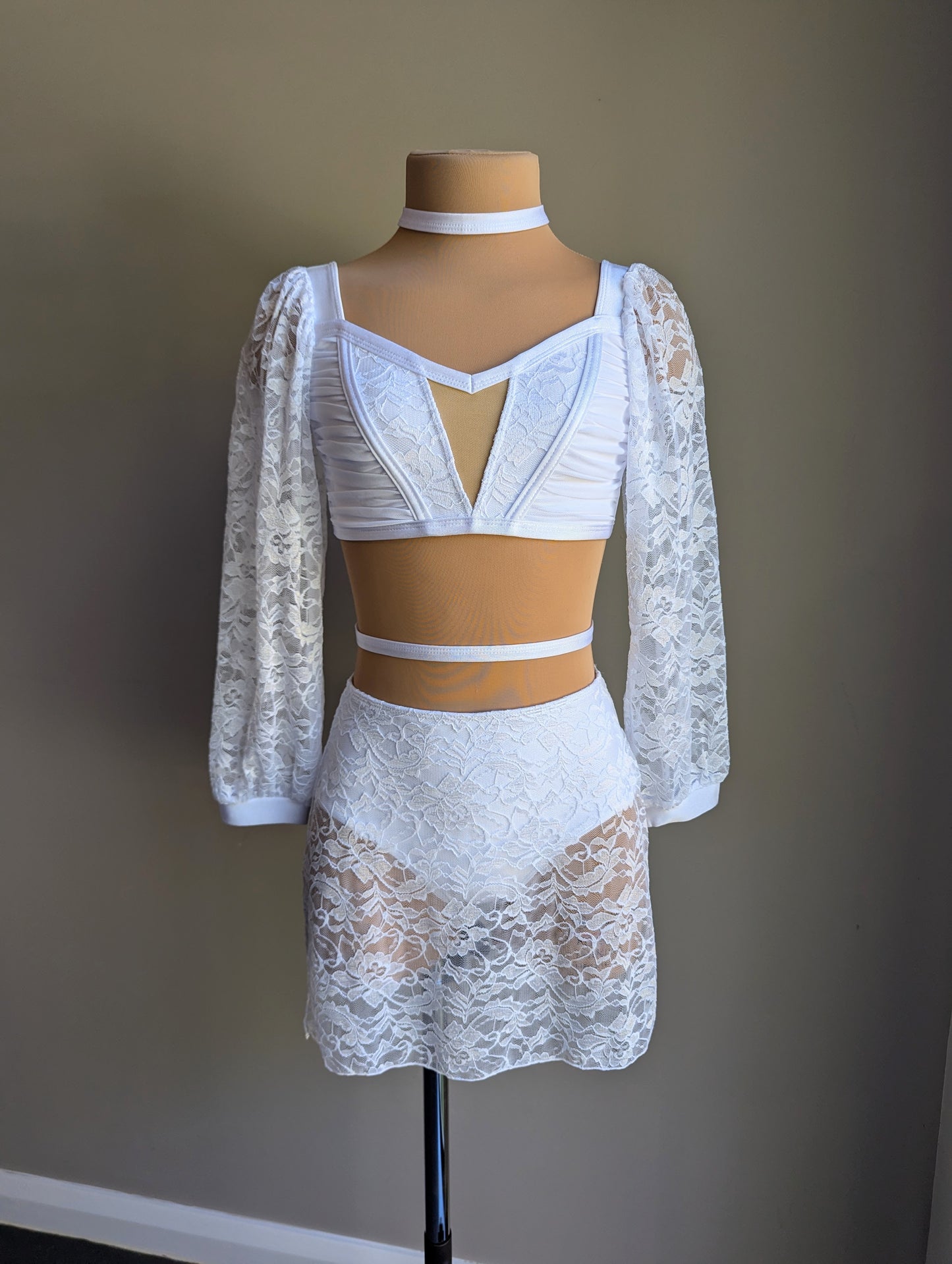 Opaline Set - White Lace 
