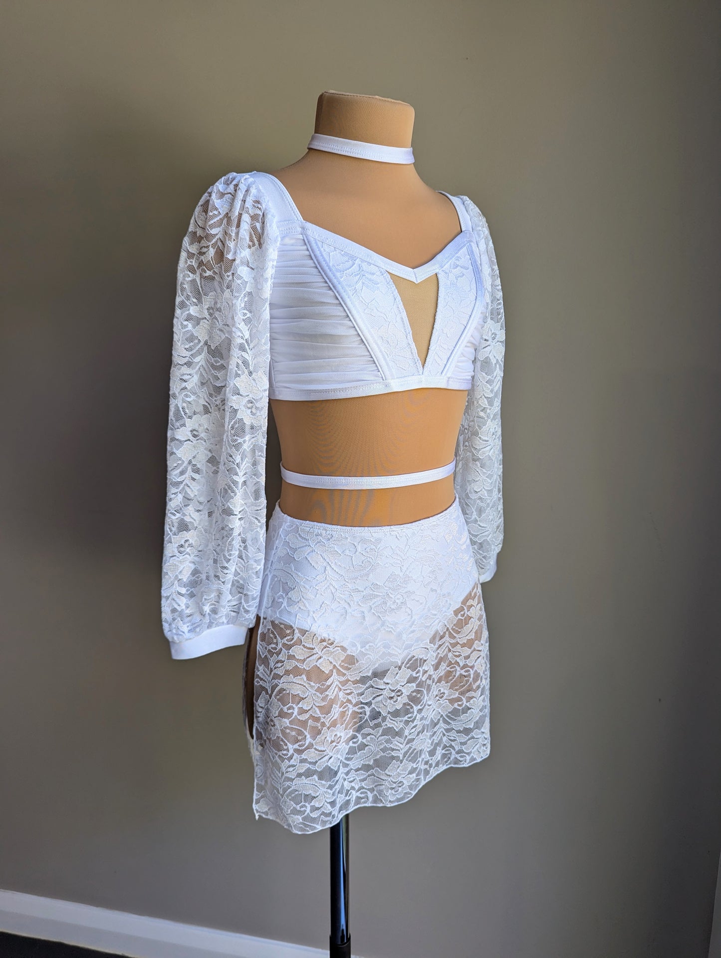 Opaline Set - White Lace 