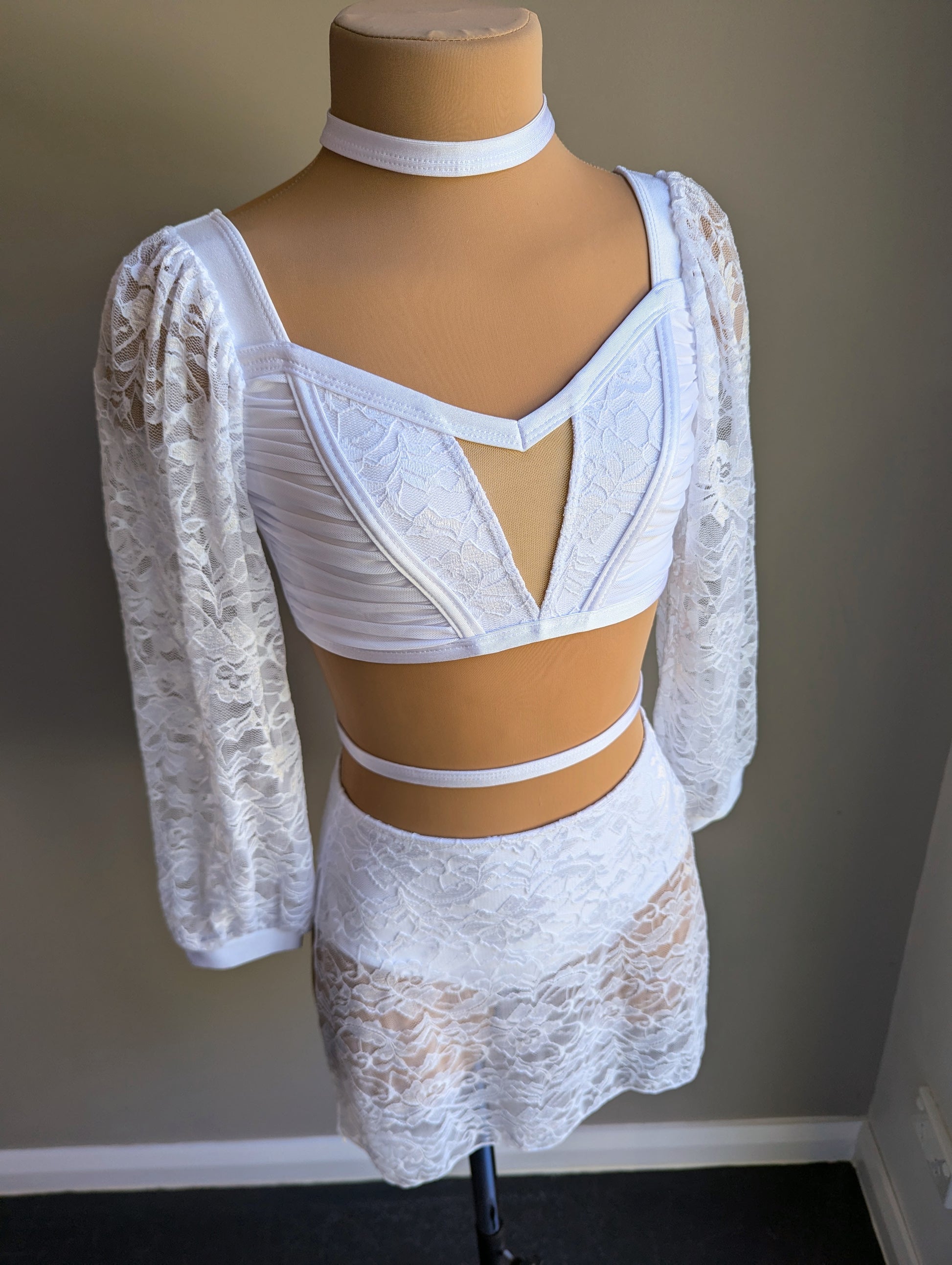 Opaline Set - White Lace 