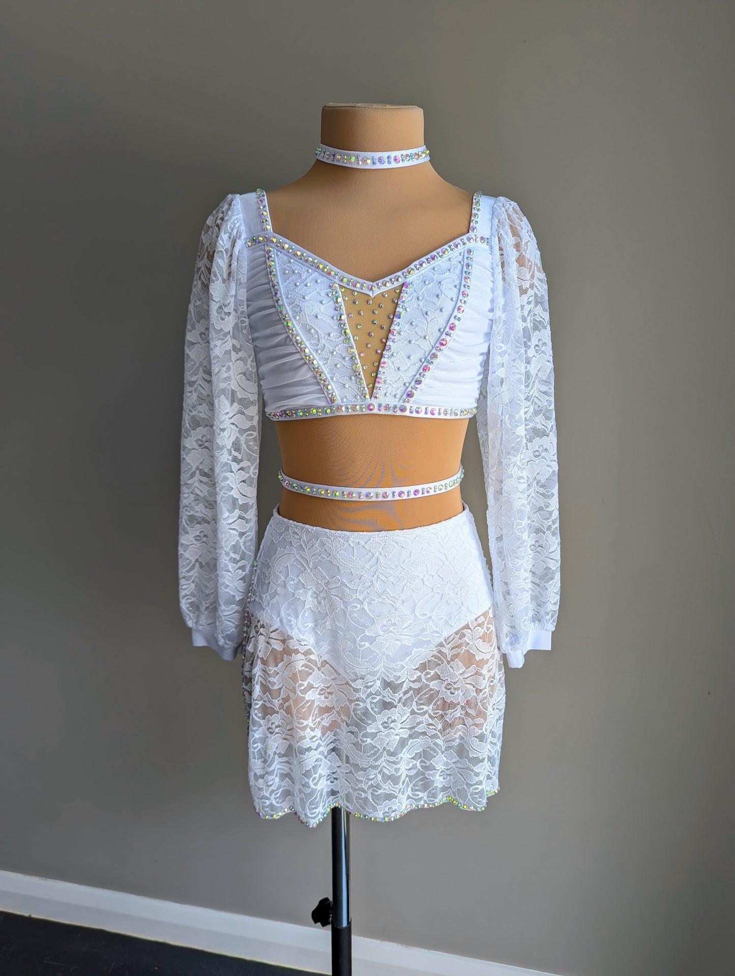 Opaline Set - AB Barely There Dazzling 