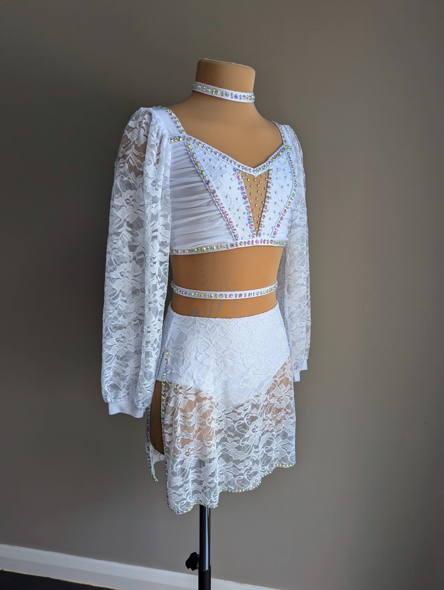 Opaline Set - AB Barely There Dazzling 