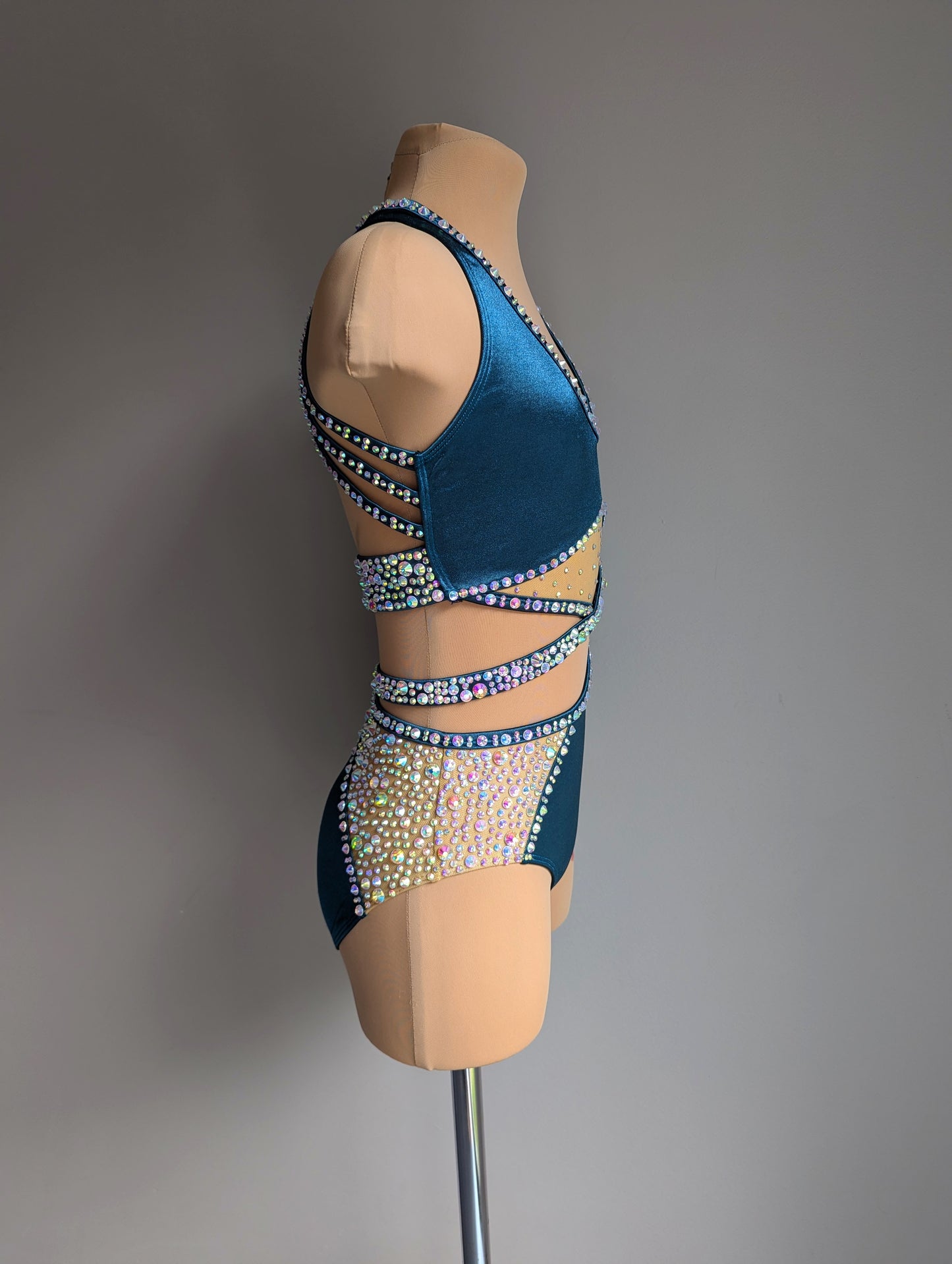Dark Cyan Rebellion Leo - Dazzle Pack 
