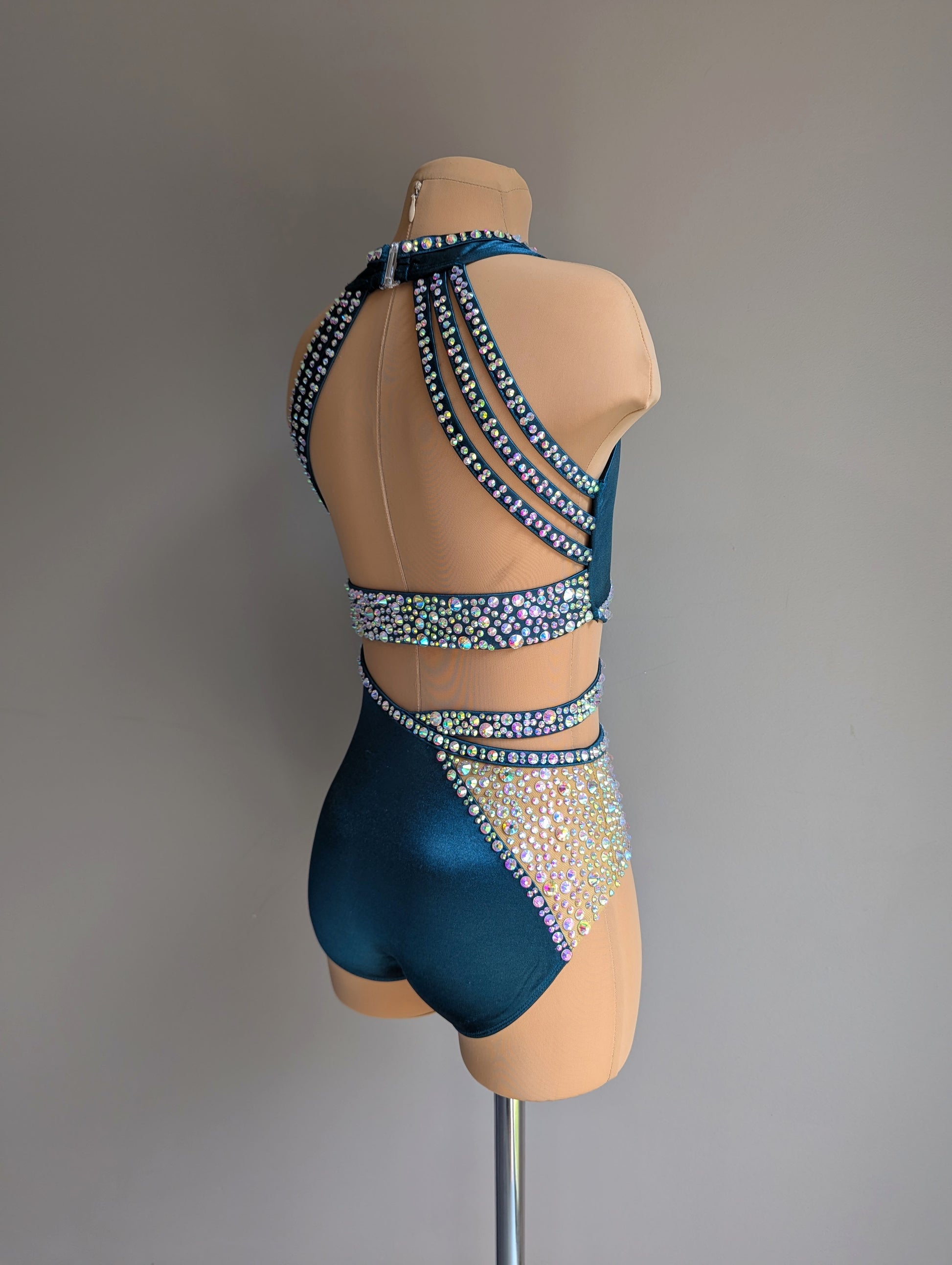 Dark Cyan Rebellion Leo - Dazzle Pack 
