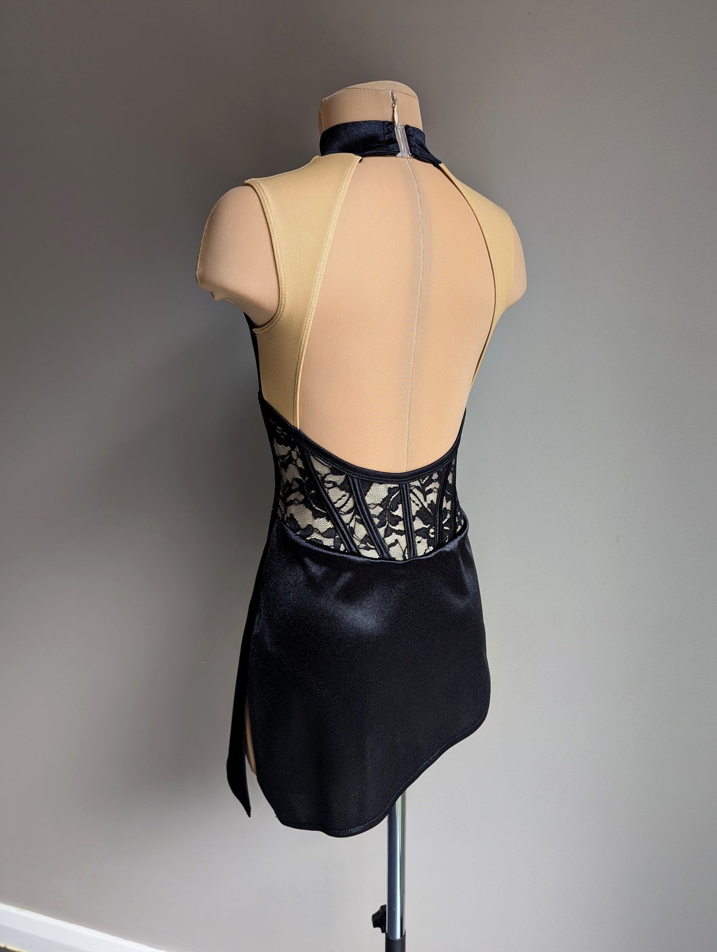Silken Silence Base - Black Satin & Lace 