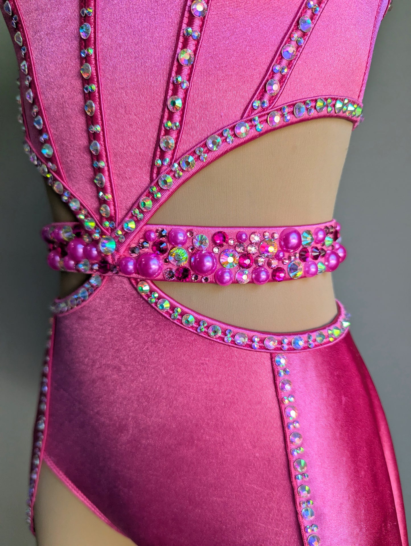 Strawberry Whisper - Decorated by DMDC 