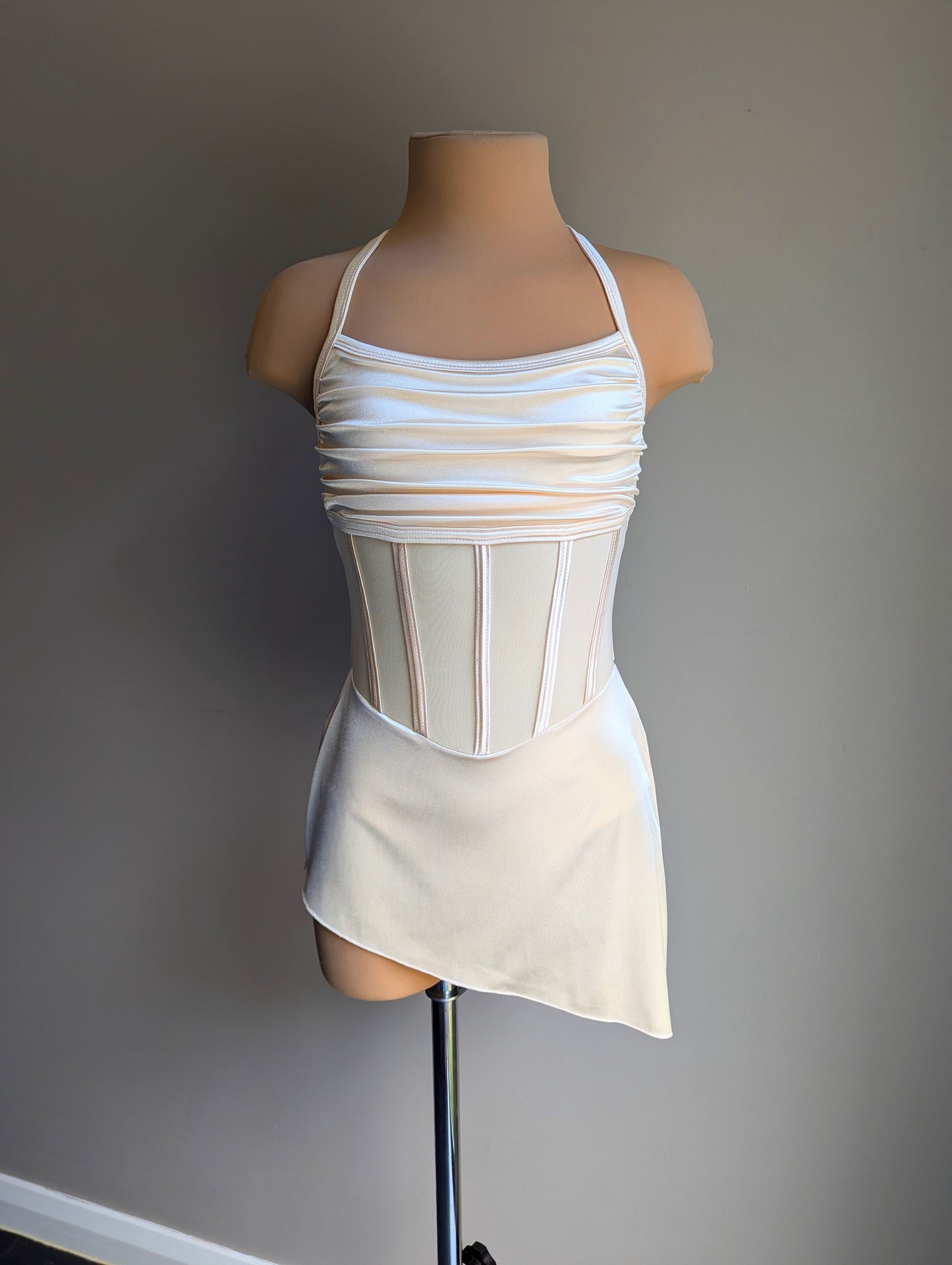 Angelina 2.0 Base - Ivory Satin