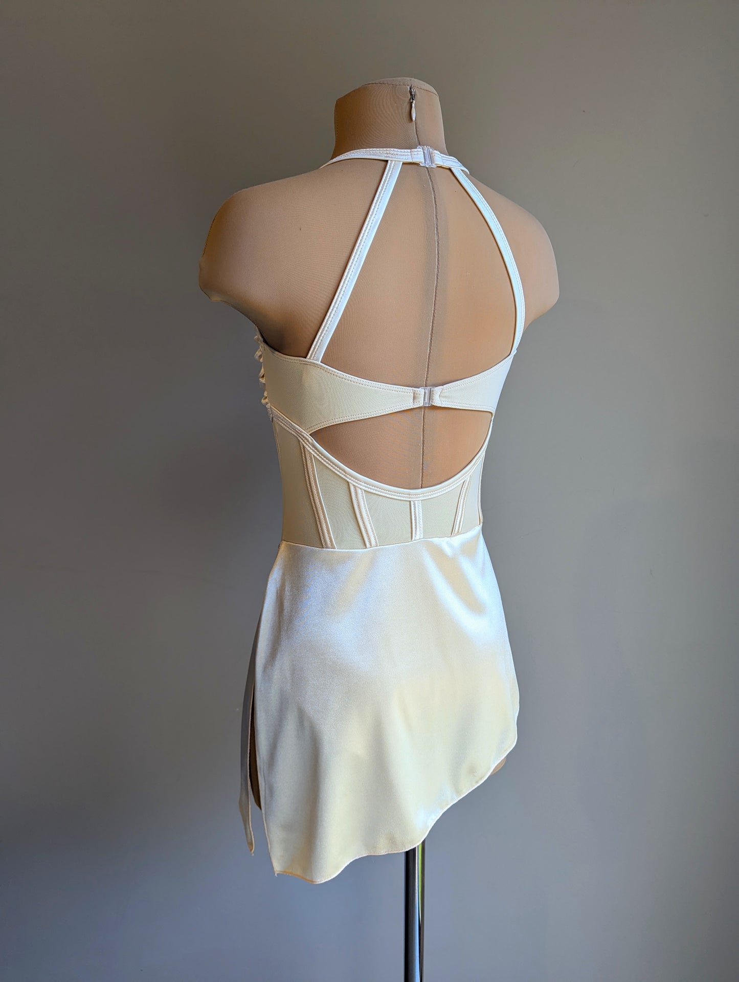 Angelina 2.0 Base - Ivory Satin