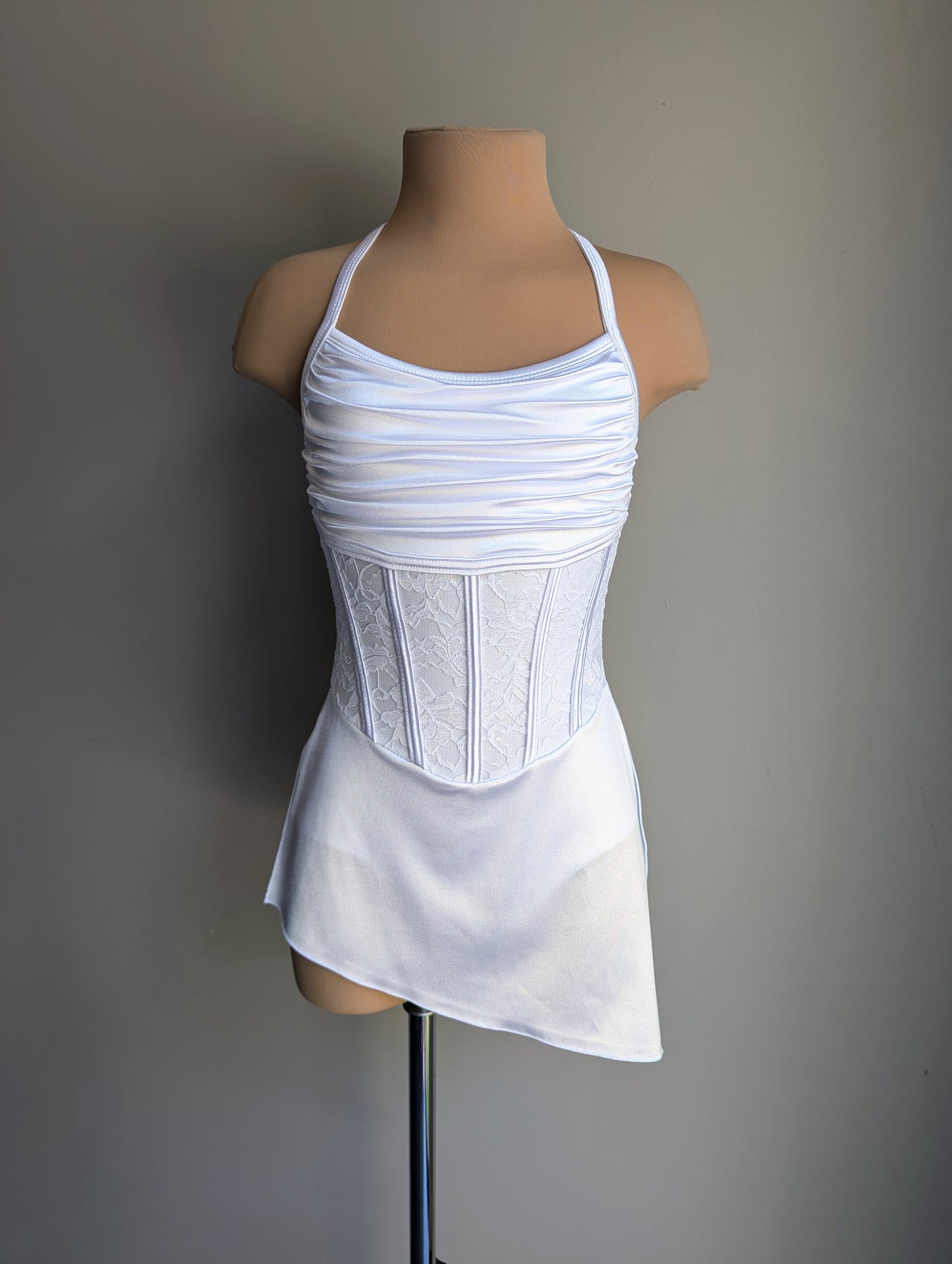 Angelina 2.0 Base - White Satin & Lace