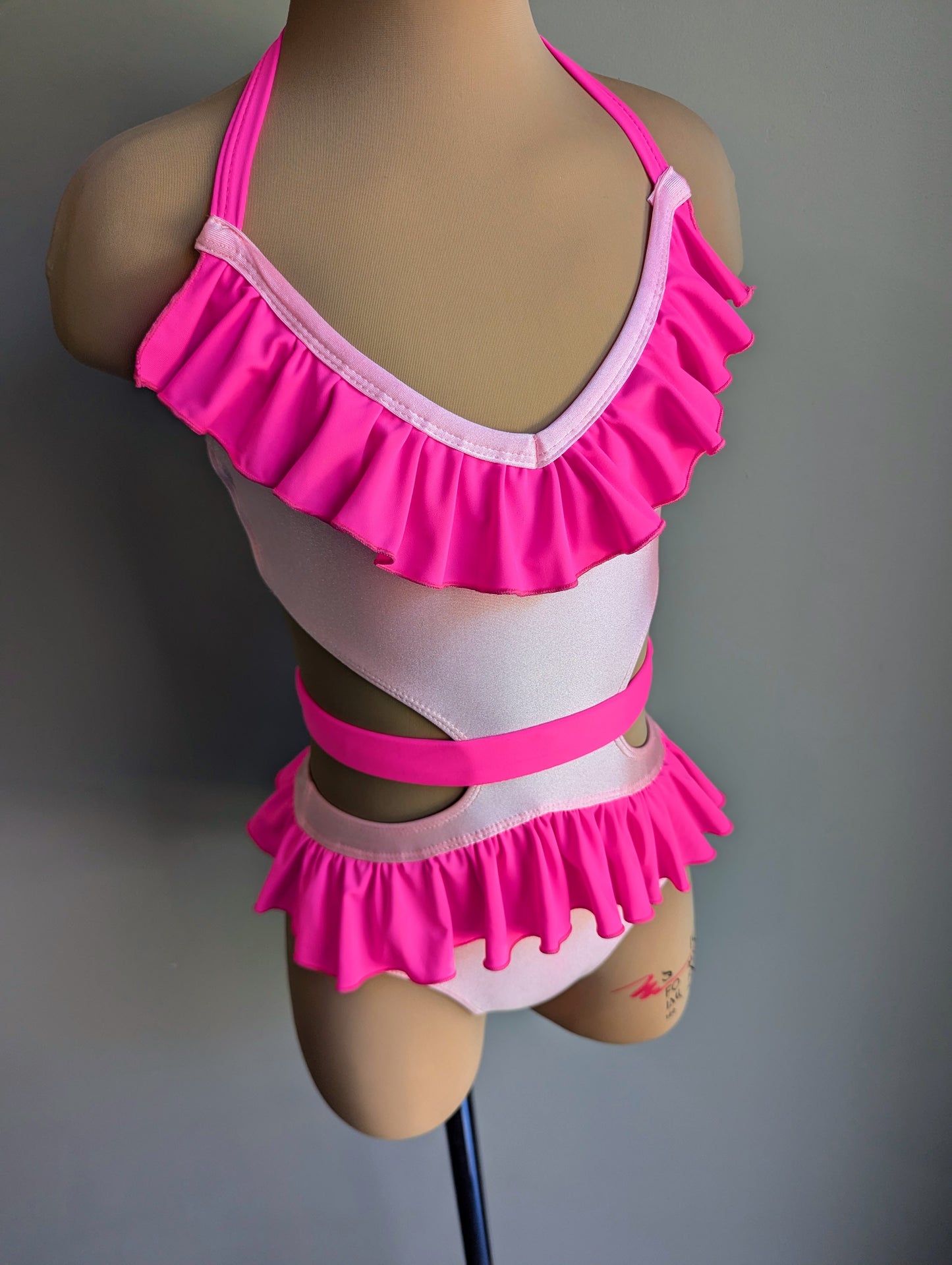Cupcake Couture Leo - Sugar Pink & Flamingo Pink
